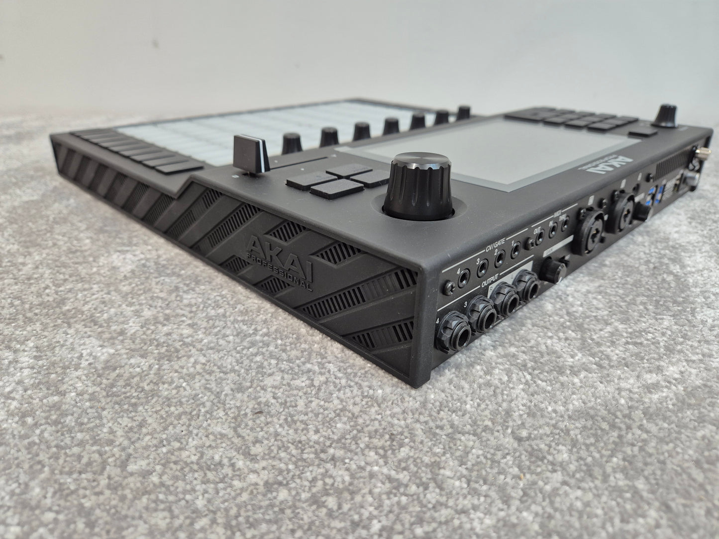 Akai Professional Force - Standalone Music Production and DJ Performance System RRP £899