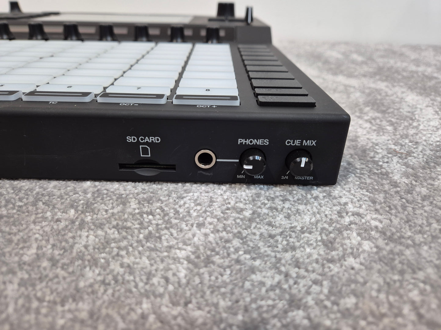 Akai Professional Force - Standalone Music Production and DJ Performance System RRP £899