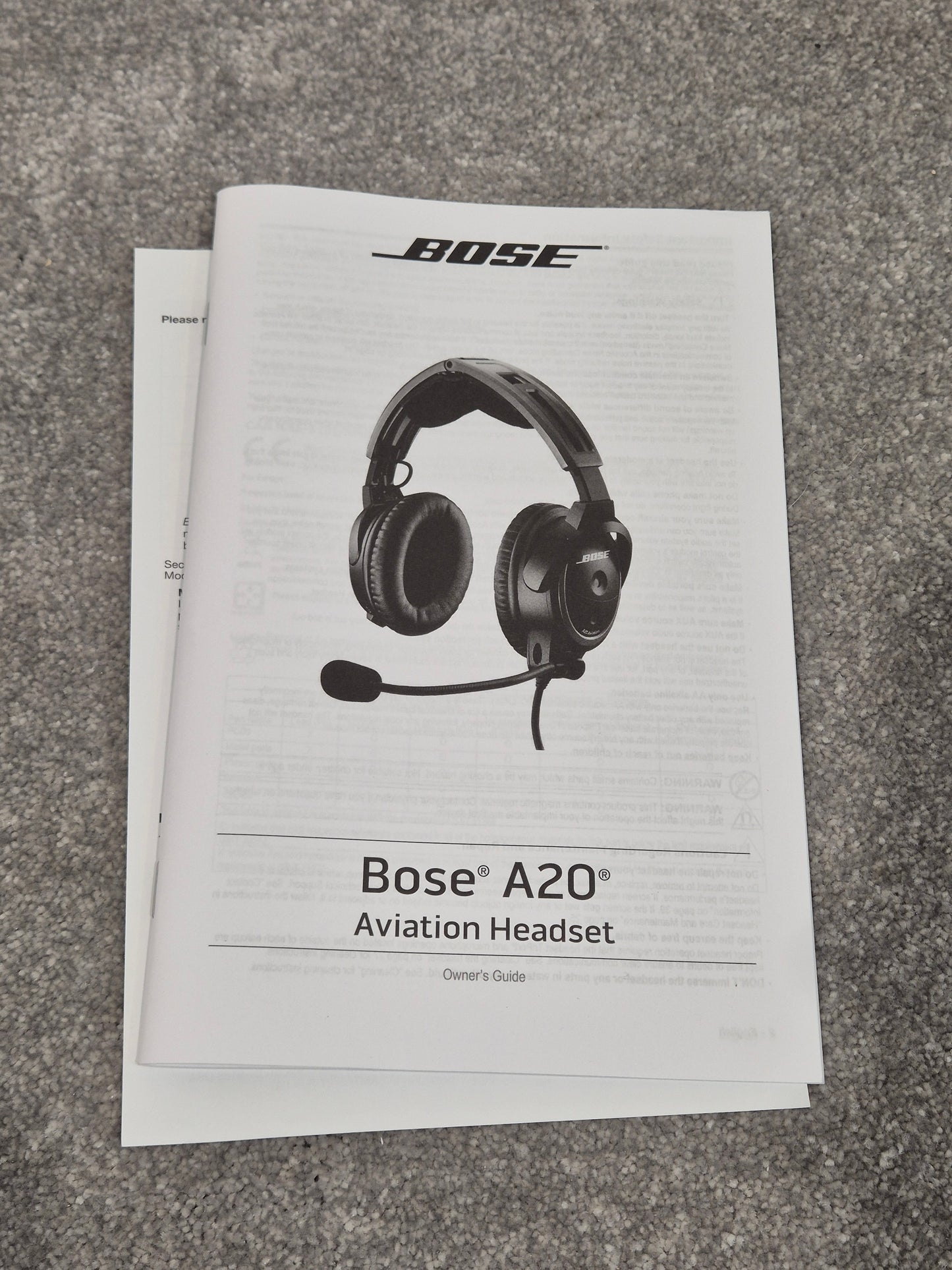 Bose A20 U-174 Plug Aviation Headset w/ Carry Case Open Box New - RRP £999
