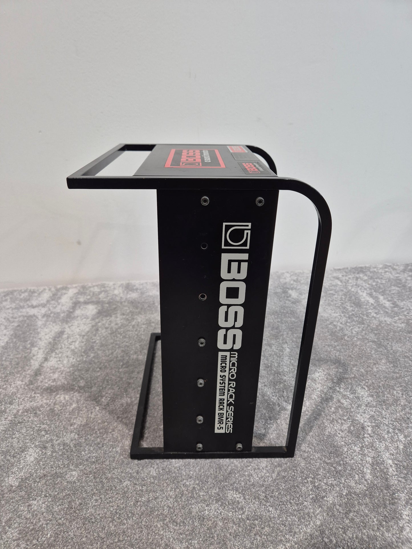 Boss BMR-5 - Micro Rack for Housing Half-Rack Effect Units