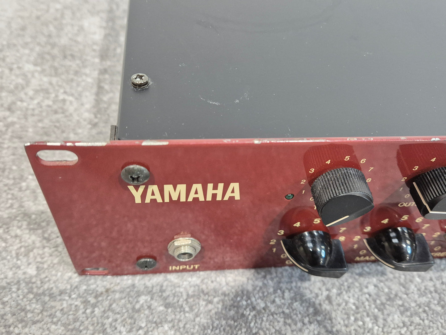 Yamaha DG-1000 - Guitar Preamp and Amp Modeller