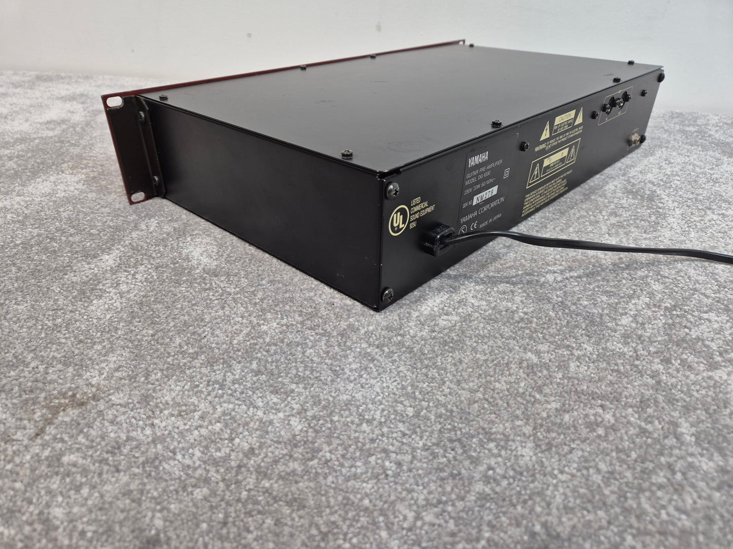 Yamaha DG-1000 - Guitar Preamp and Amp Modeller