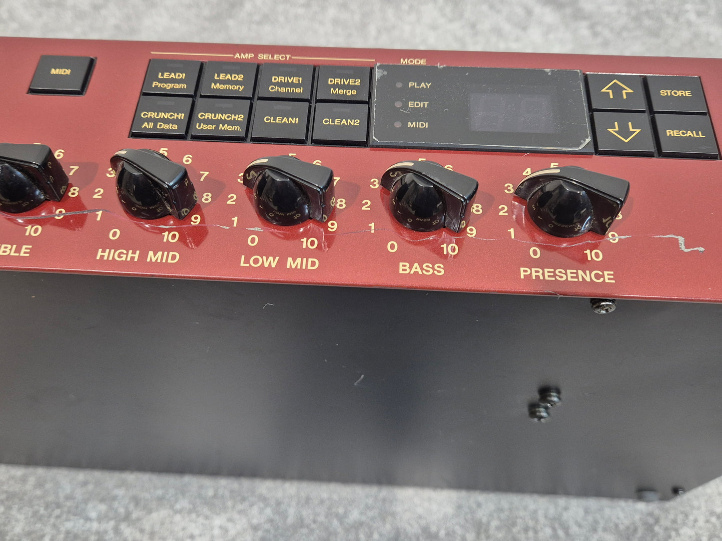 Yamaha DG-1000 - Guitar Preamp and Amp Modeller