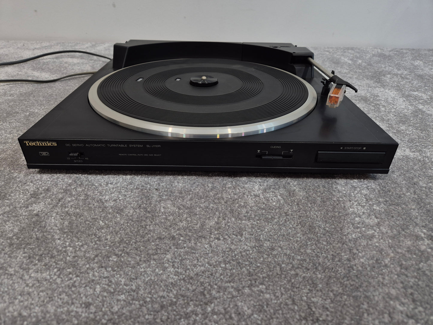 Technics SL-J110R - DC Servo Full-Auto Belt Drive Turntable (Read Description)