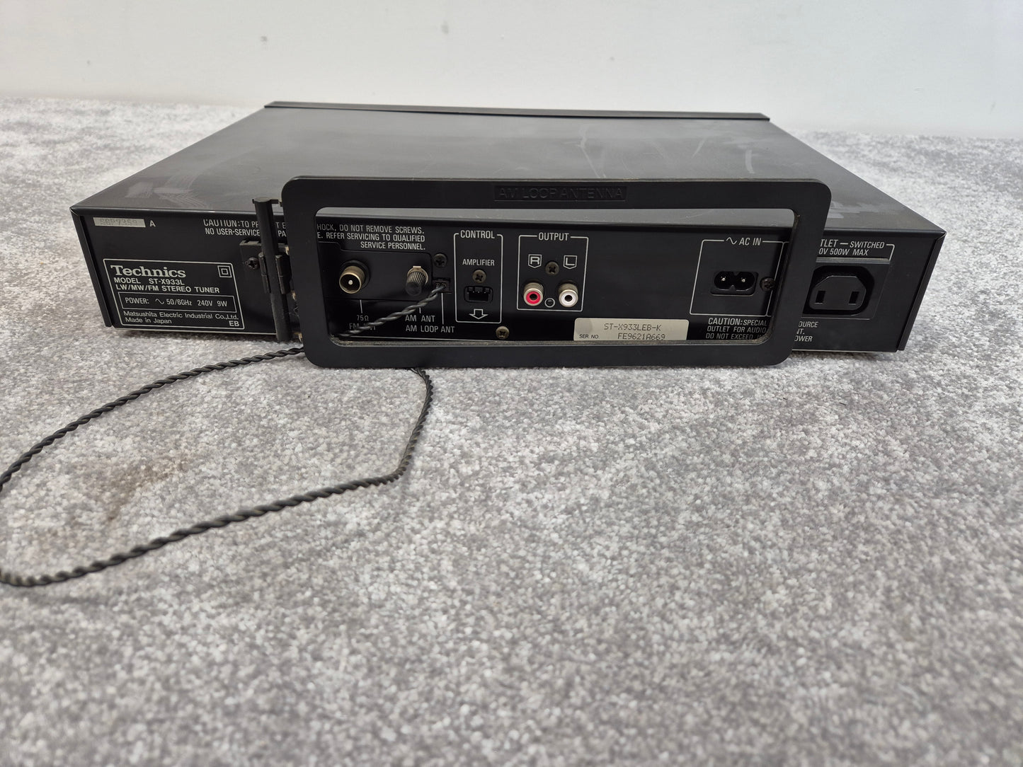 Technics ST-X933L - Quartz Synthesizer AM/FM Stereo Tuner