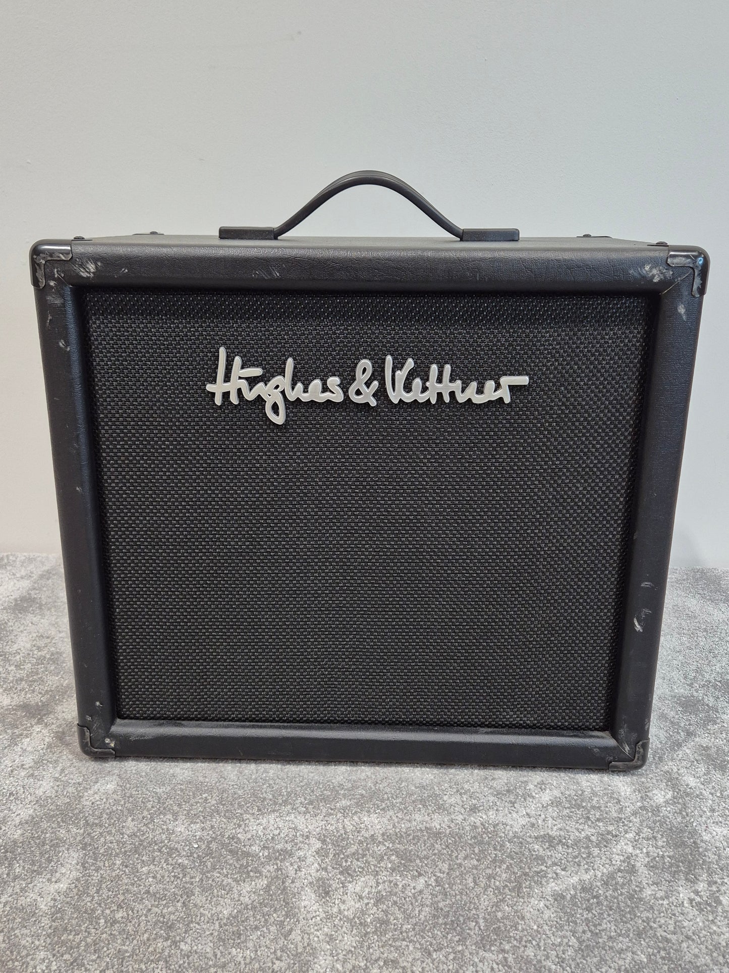 Hughes & Kettner GrandMeister 36 Guitar Amp w/ FSM432 MK III Footswitch and 2x TM112 Speaker Cabs