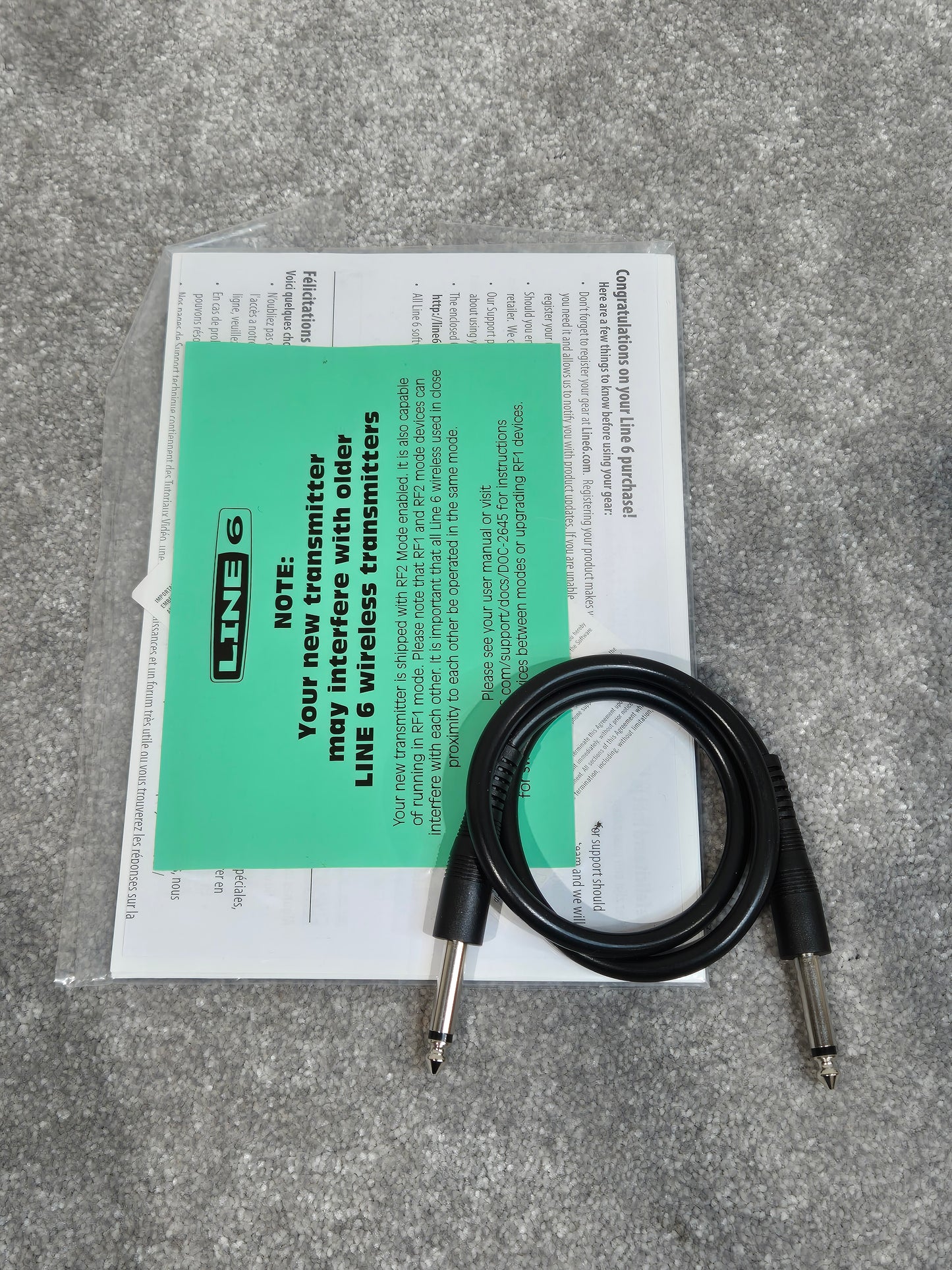 Line 6 Relay G30 - Digital Wireless Guitar System w/ Original Box