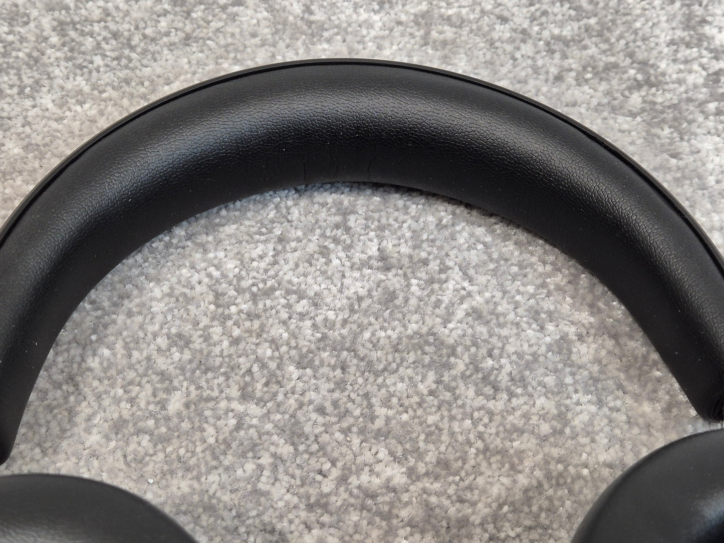 Chillitech M32 - Hybrid Active Noise Cancelling Wireless Headphones w/ Case