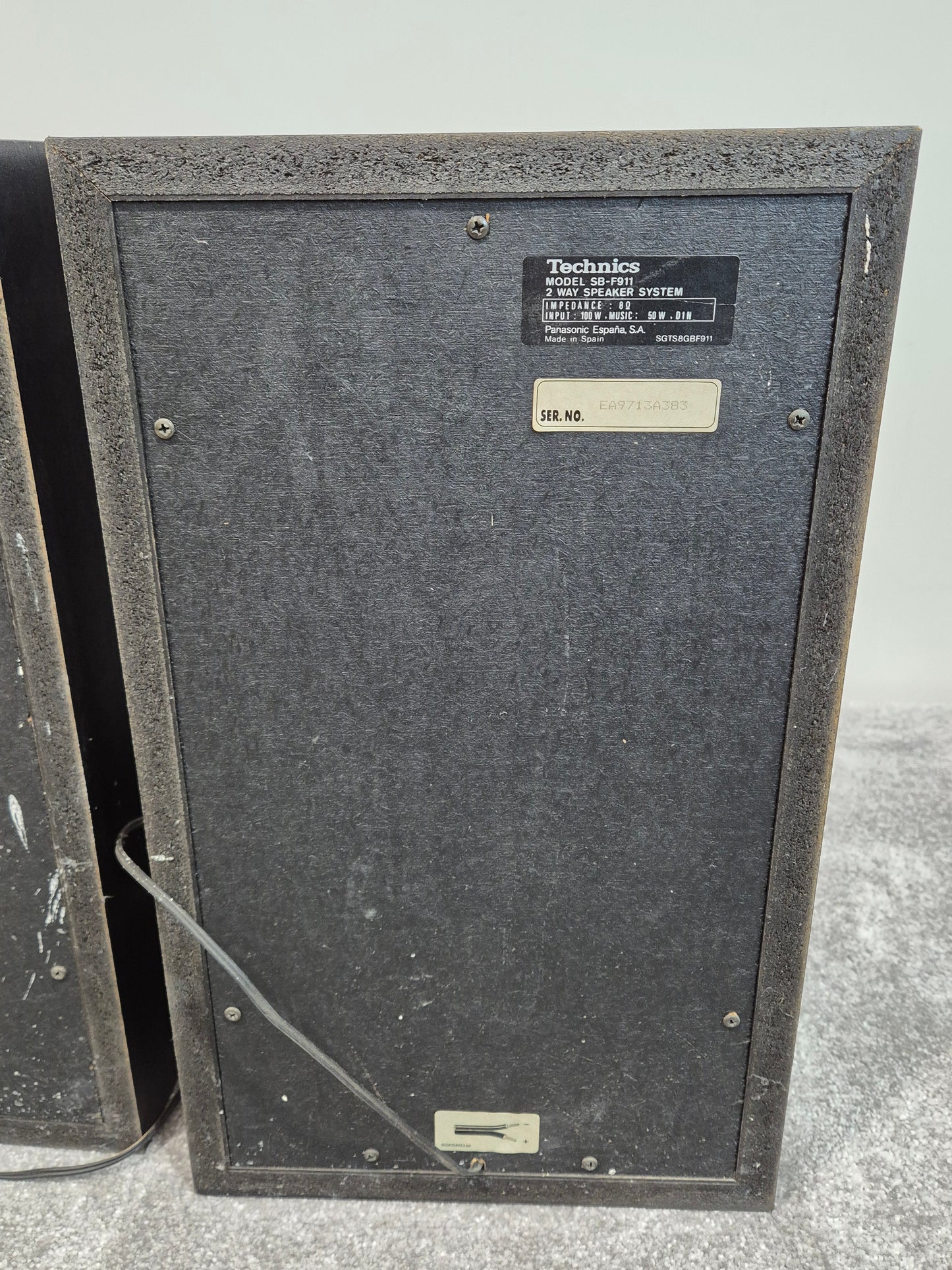 Technics SB F911 - 100 watts, 2-Way Bookshelf Speakers (Pair)