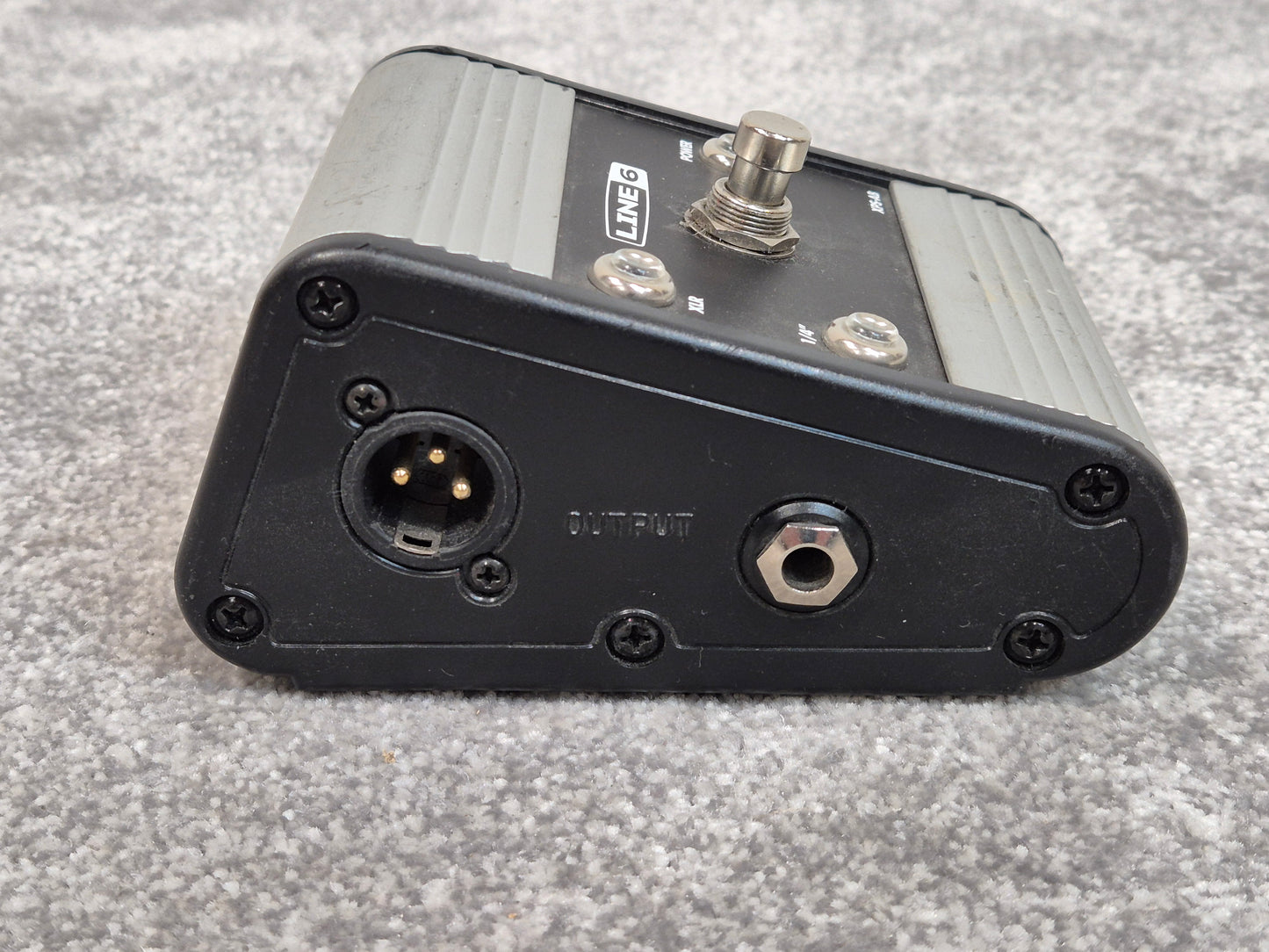 Line 6 XPS-AB - Direct Box - A/ B Switch For Variax Guitars w/ Power Supply