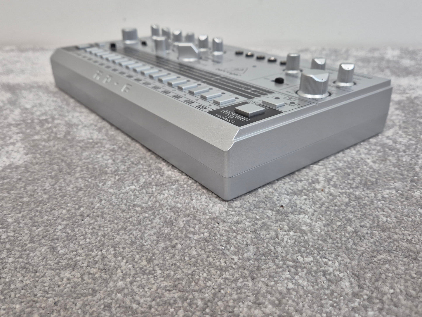 Behringer RD-6 - Drum Machine (Spares or Repairs)