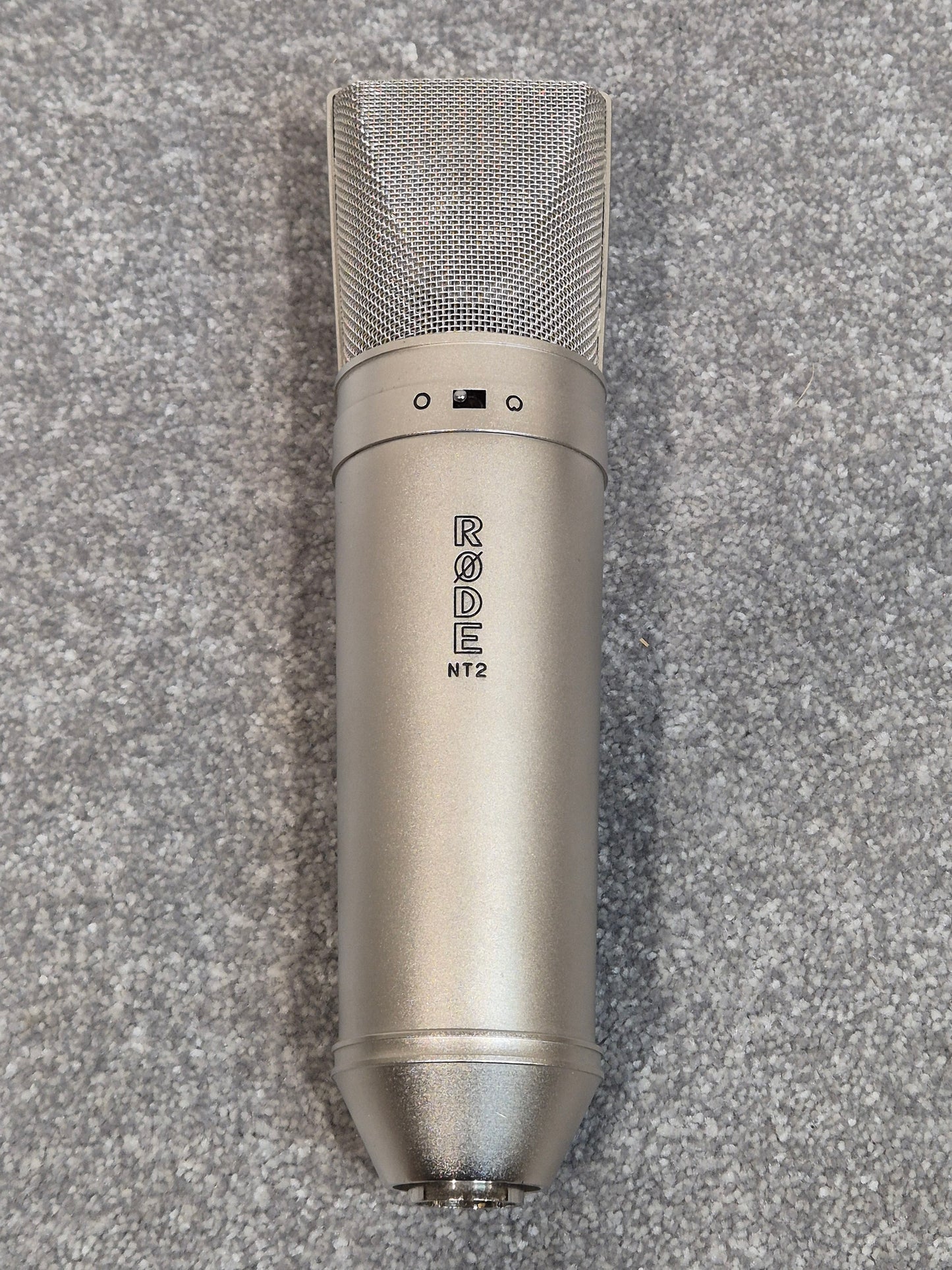 Rode NT2 - Мulti-Pattern Condenser Мicrophone w/ Flight Case