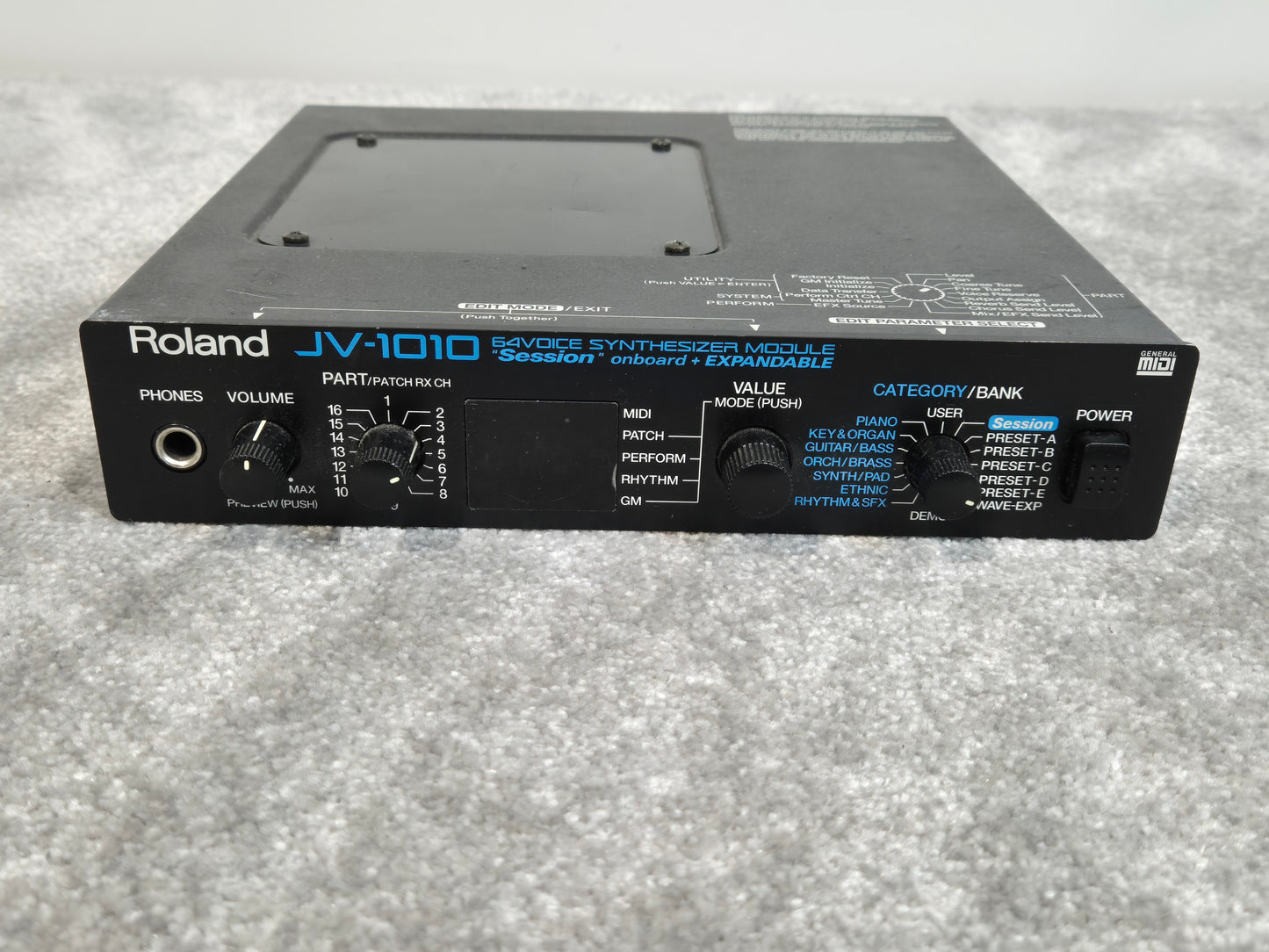 Roland JV-1010 - 64-Voice Compact Synthesizer Module