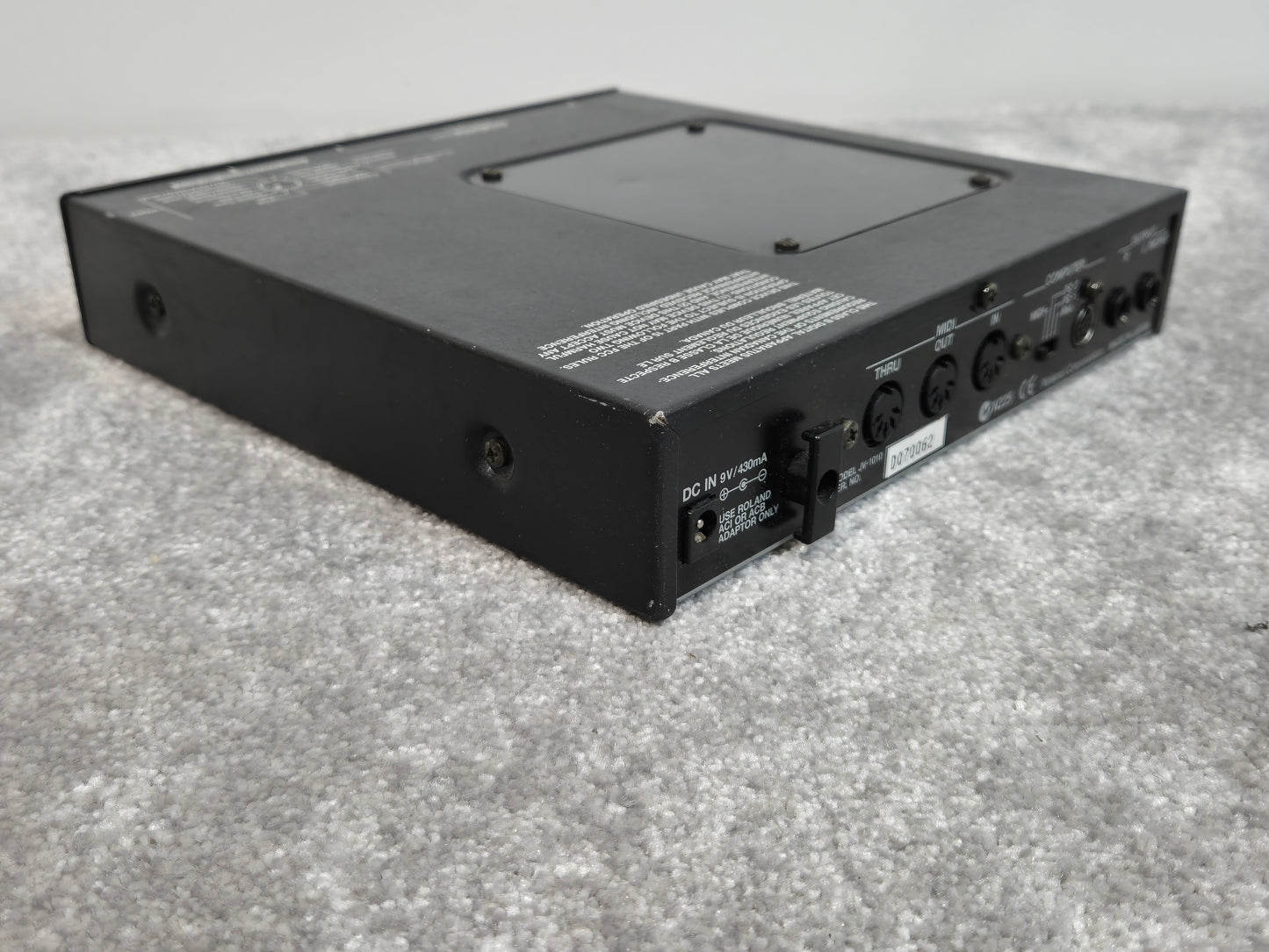 Roland JV-1010 - 64-Voice Compact Synthesizer Module
