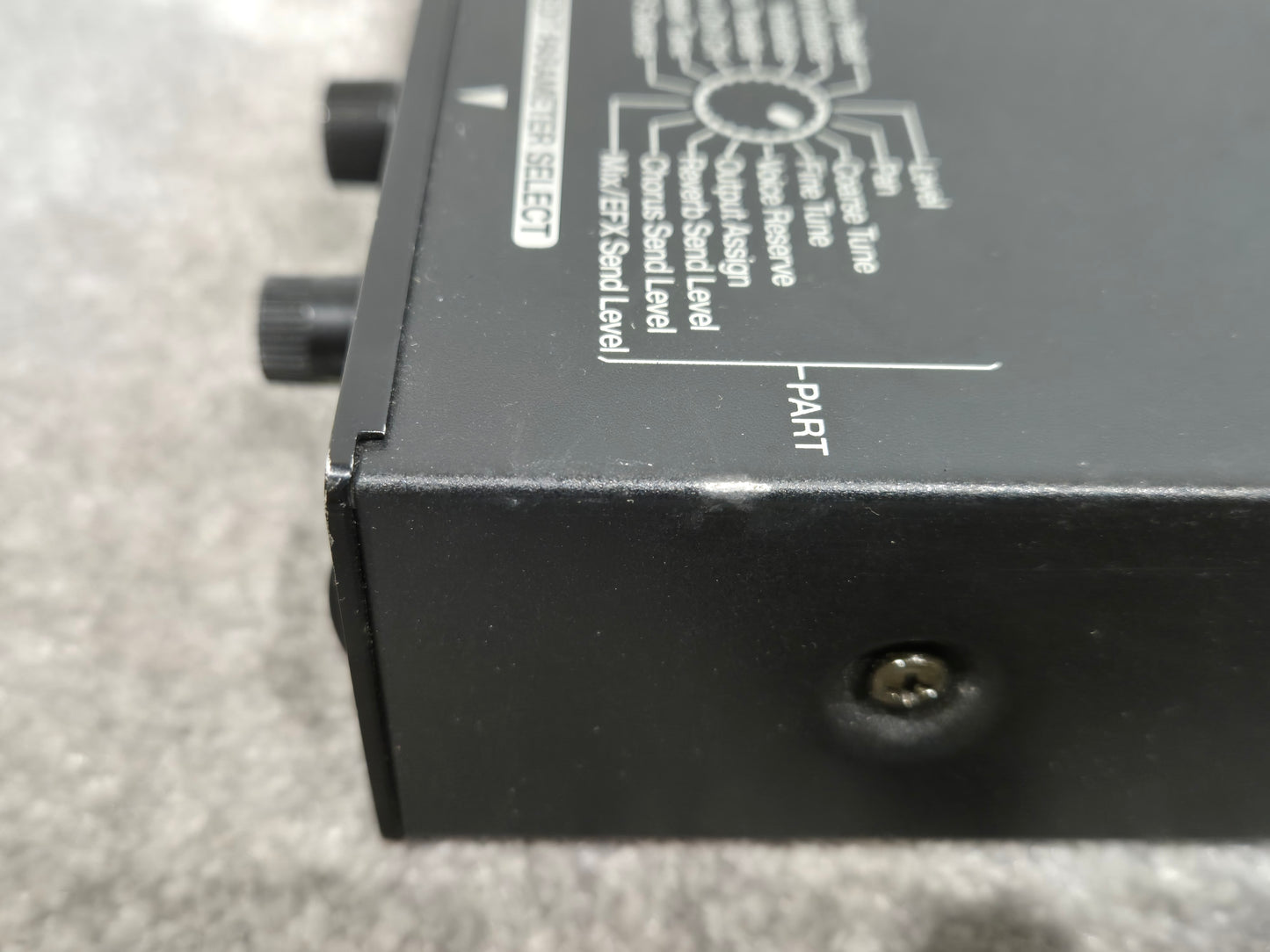 Roland JV-1010 - 64-Voice Compact Synthesizer Module