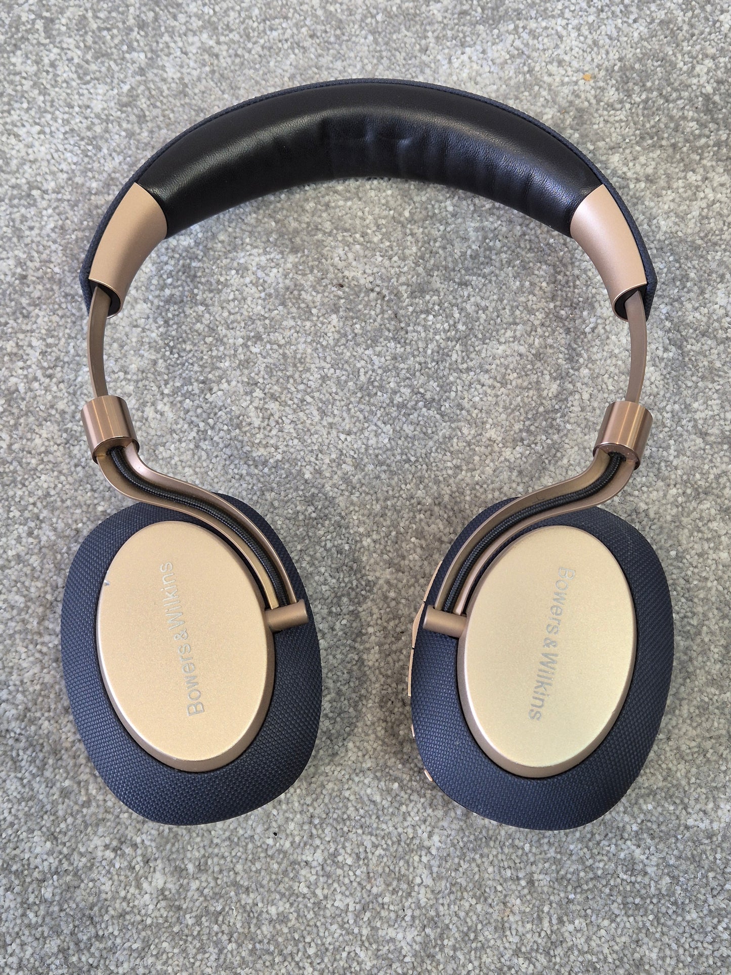 Bowers and Wilkins PX Wireless Headphones w/ Soft Case