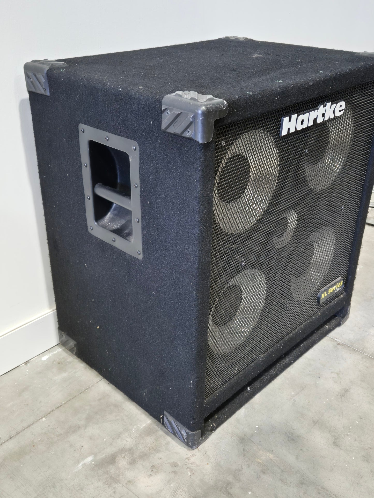 Hartke 4.5 XL - 4x10, 400-watts Bass Cabinet