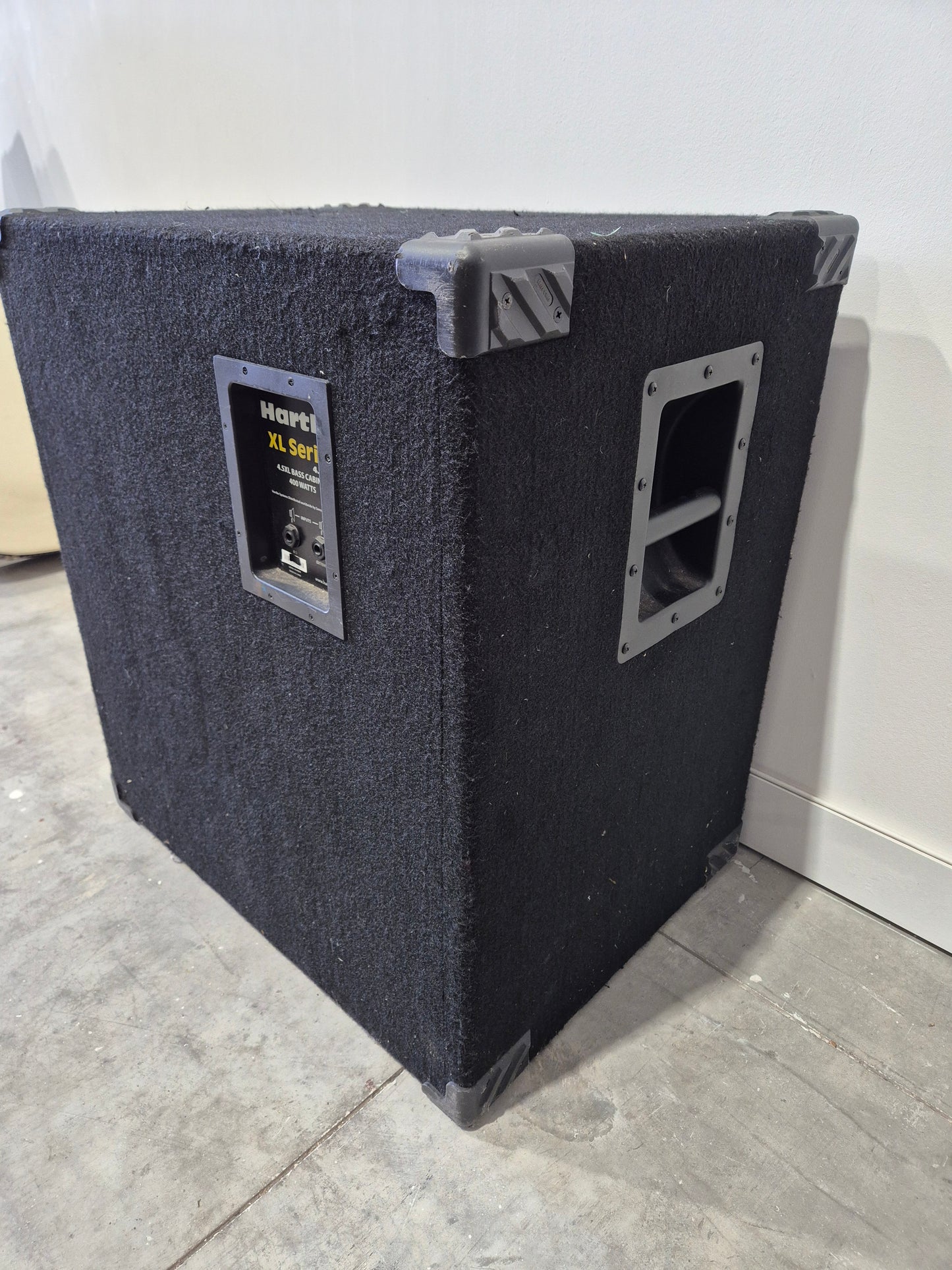 Hartke 4.5 XL - 4x10, 400-watts Bass Cabinet
