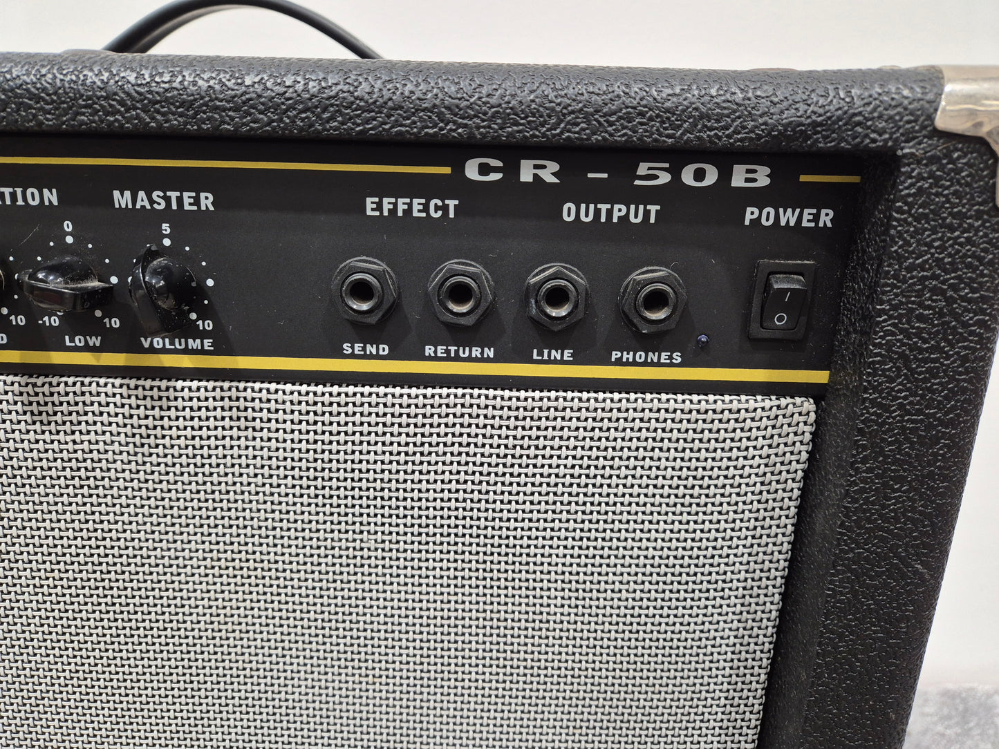 Cruiser CR-50B - 50-watts RMS Bass Amplifier