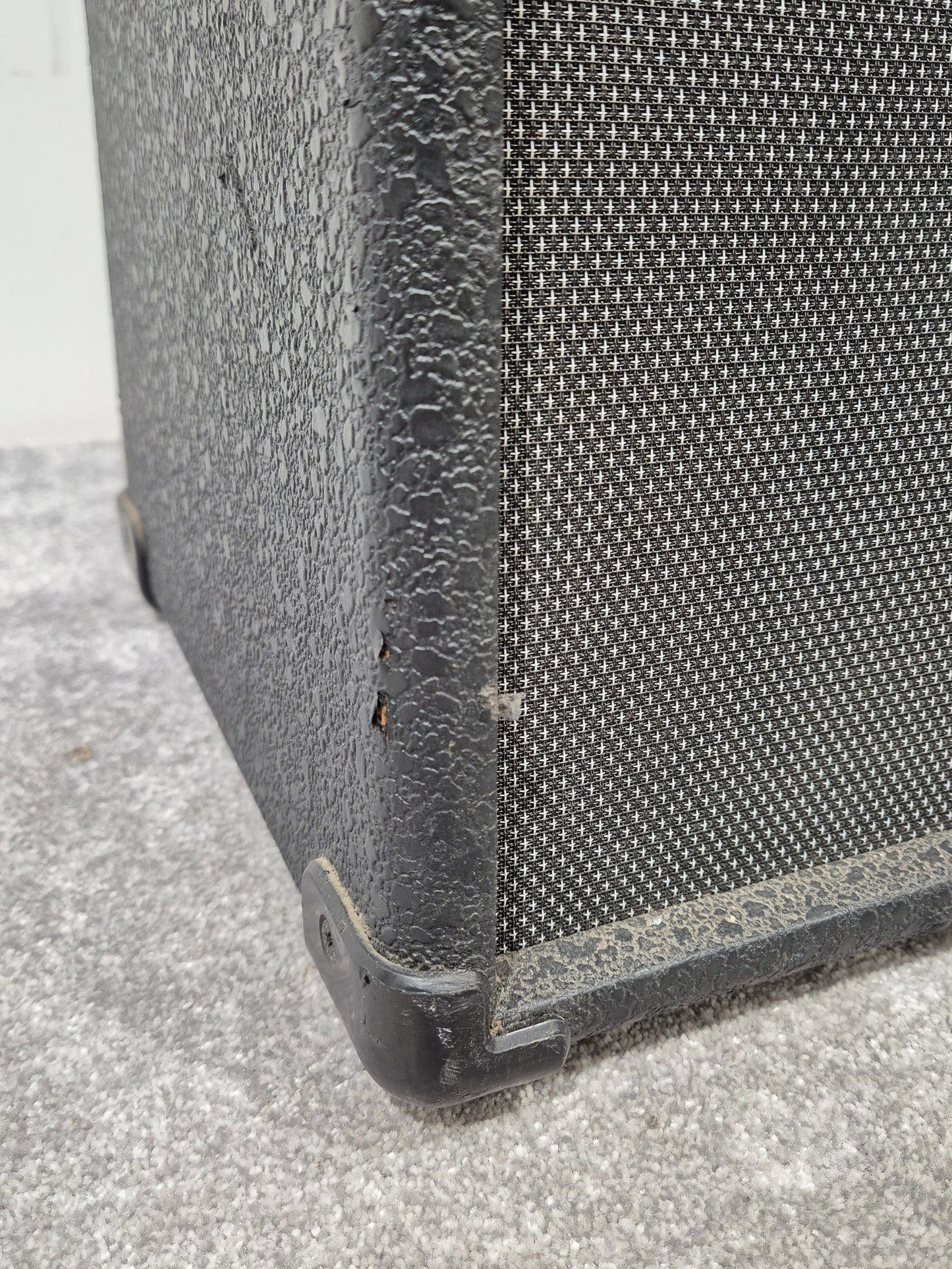 Laney Fusion Tf300 Amplifier - 120 Watts, Digital Modeling - Good