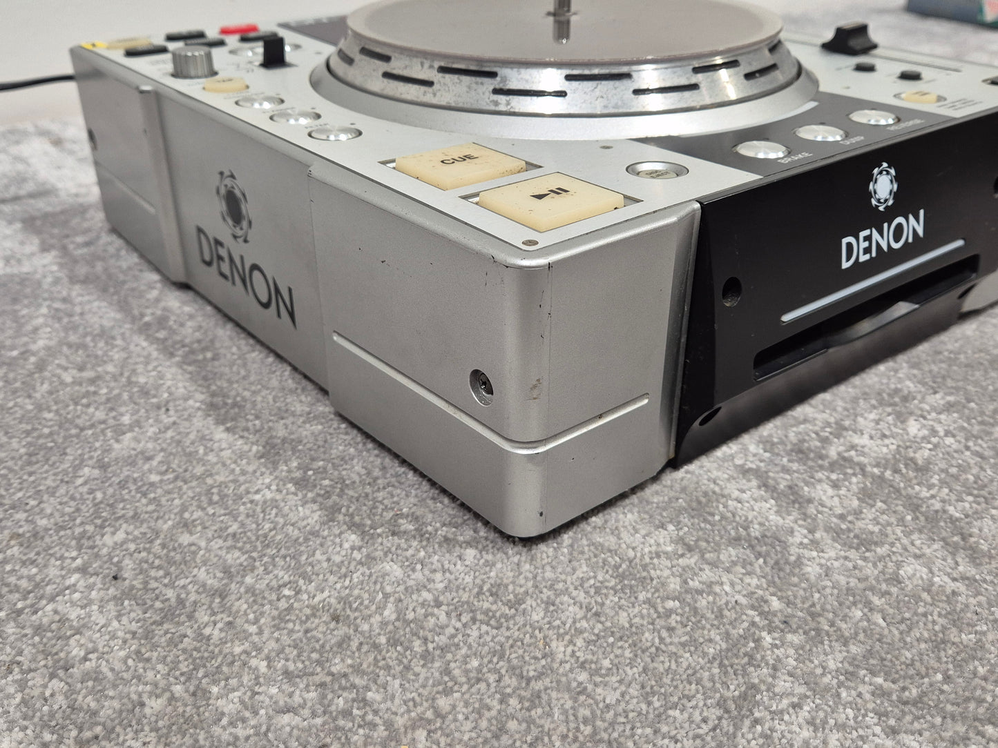 Denon DN-S3500 - Tabletop CD/MP3 Player