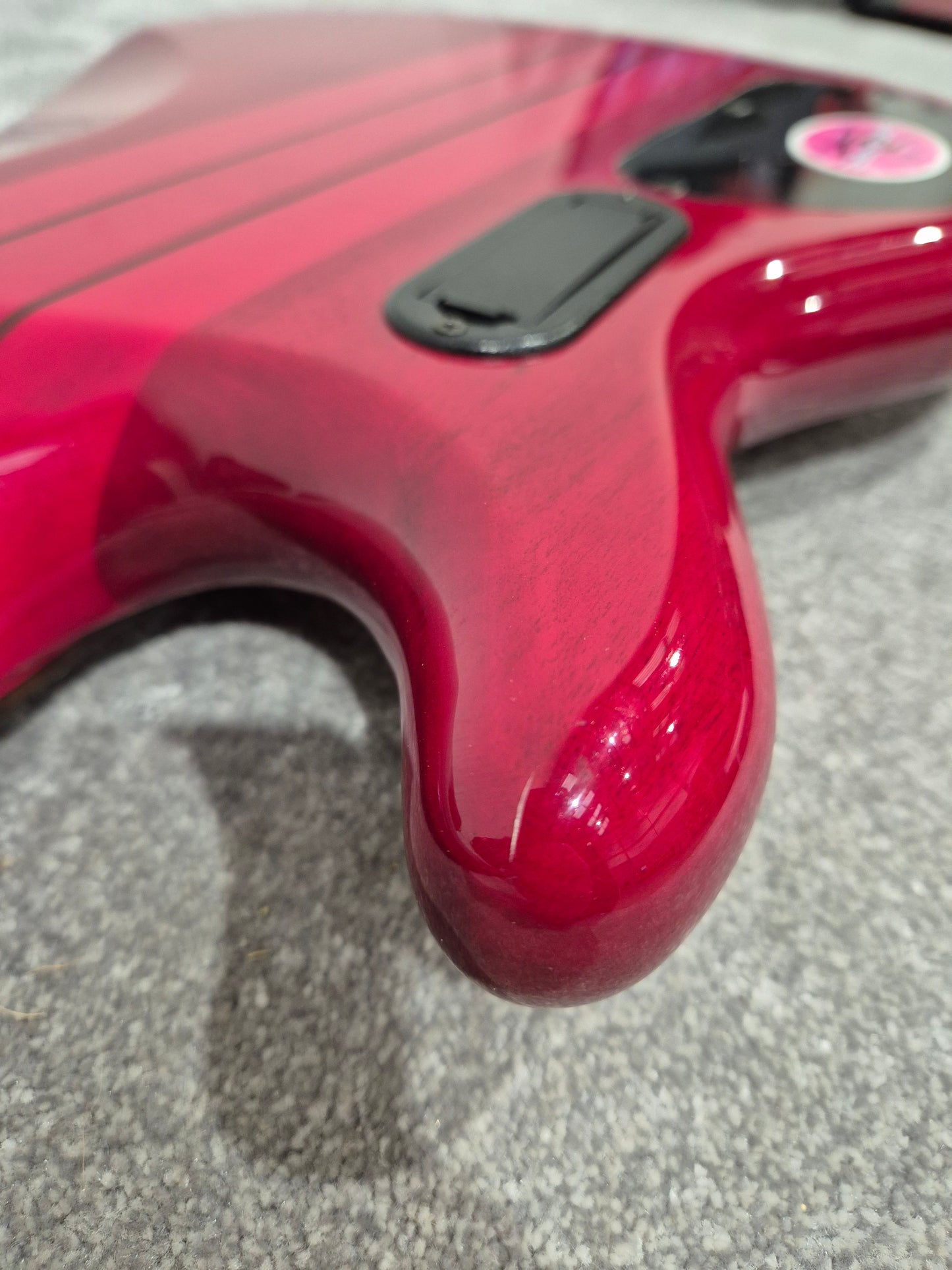 Daisy Rock Candy Special - Electric Bass Guitar w/ Soft Gig Bag