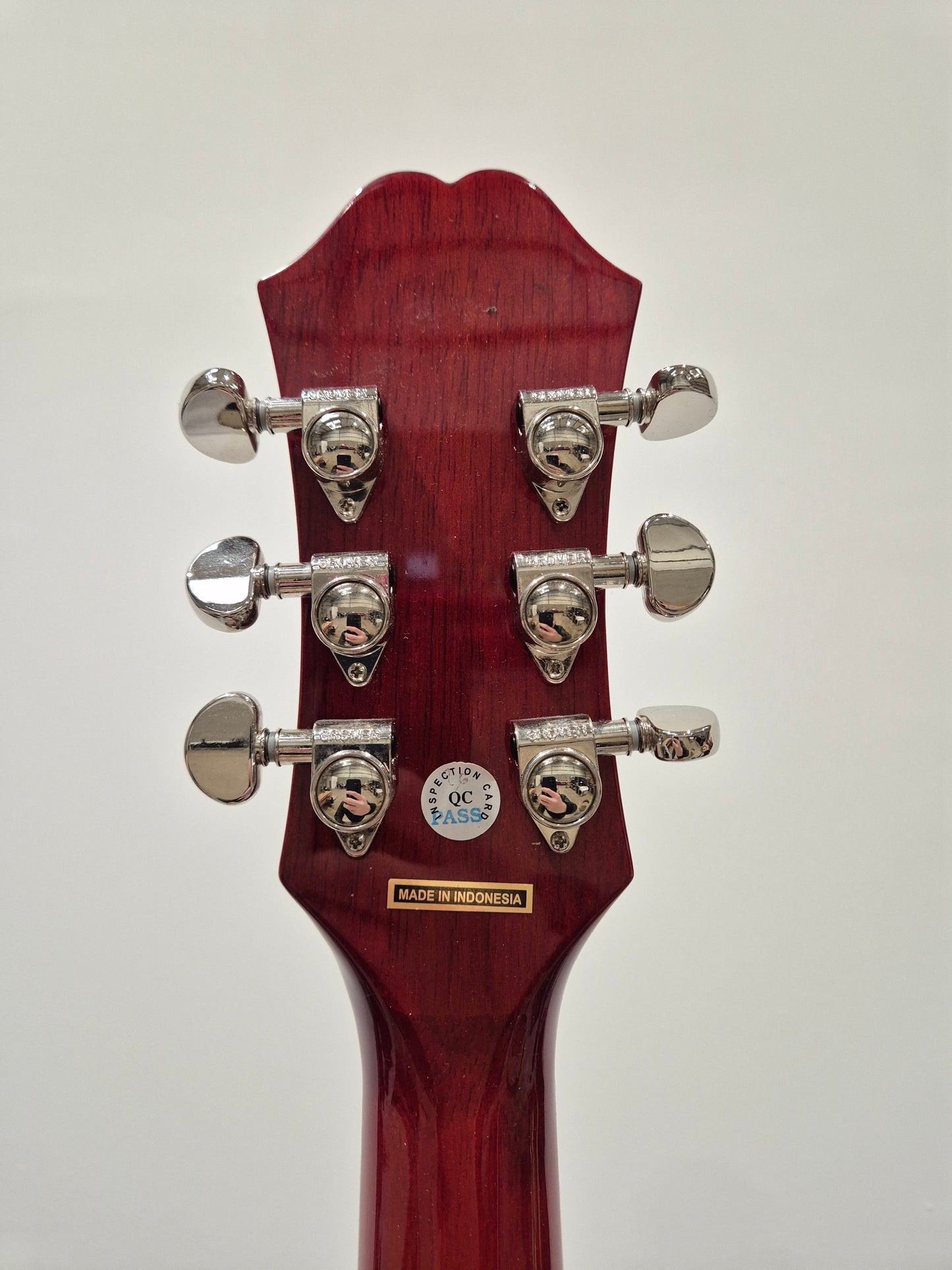 Epiphone Hummingbird Pro - Acoustic Guitar w/ Hard Case