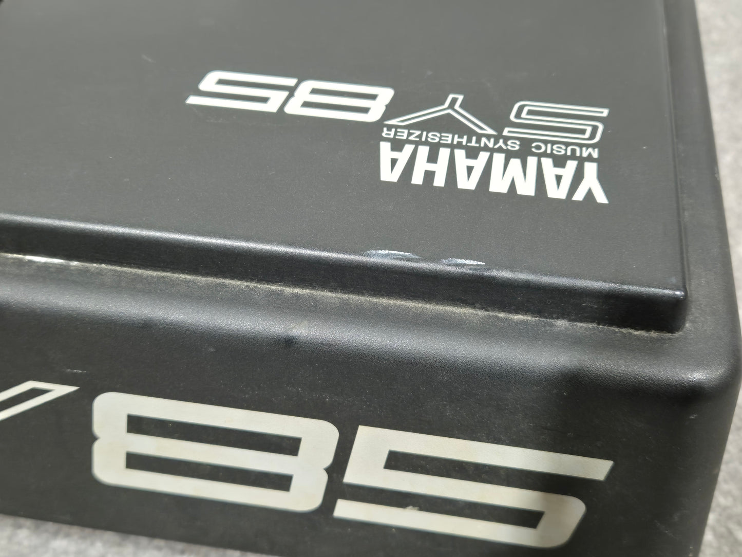 Yamaha SY-85 - Digital Music Workstation w/ Soft Case (Read Description)