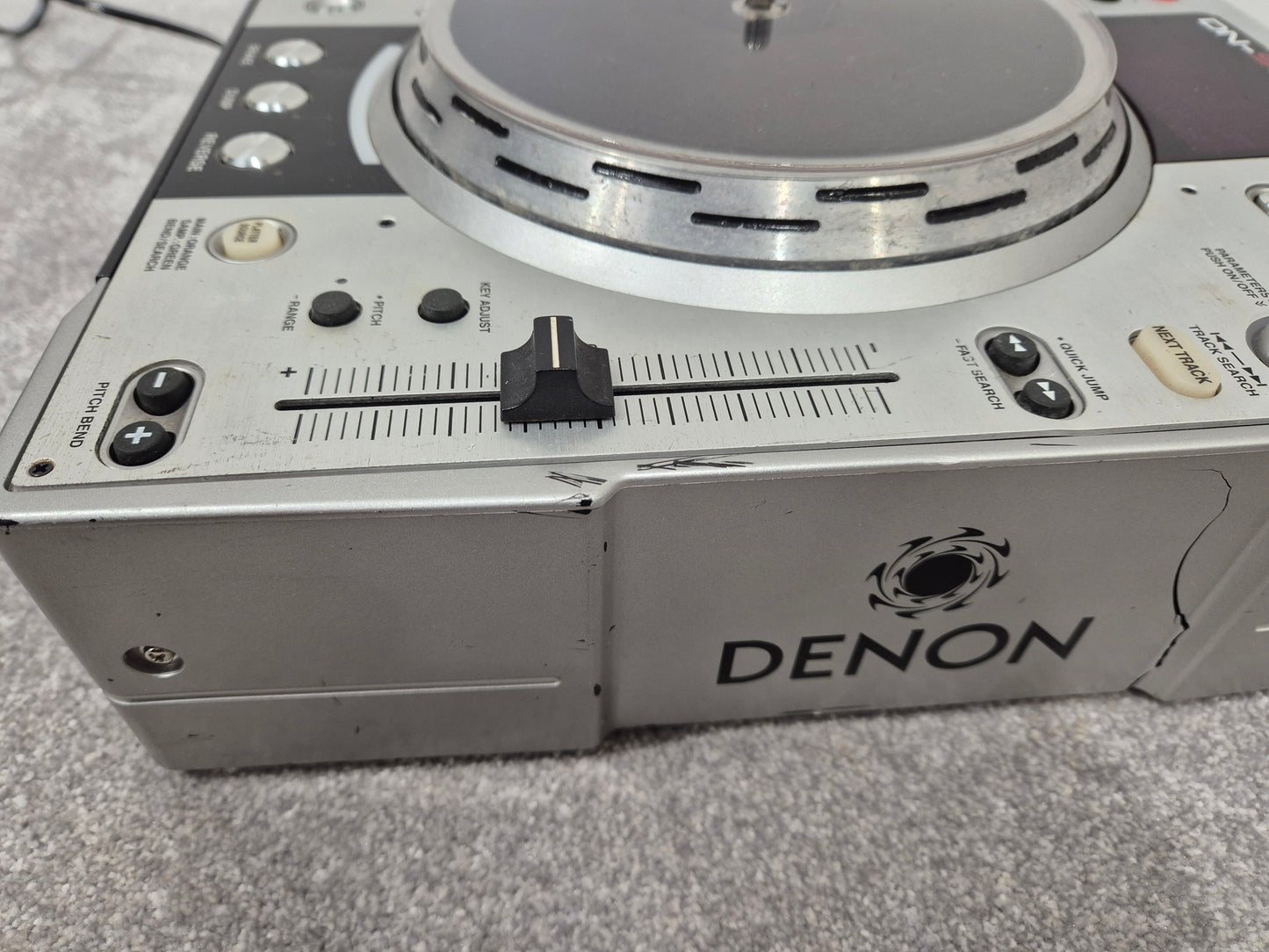 Denon DN-S3500 - Tabletop CD/MP3 Player (Spares or Repairs)
