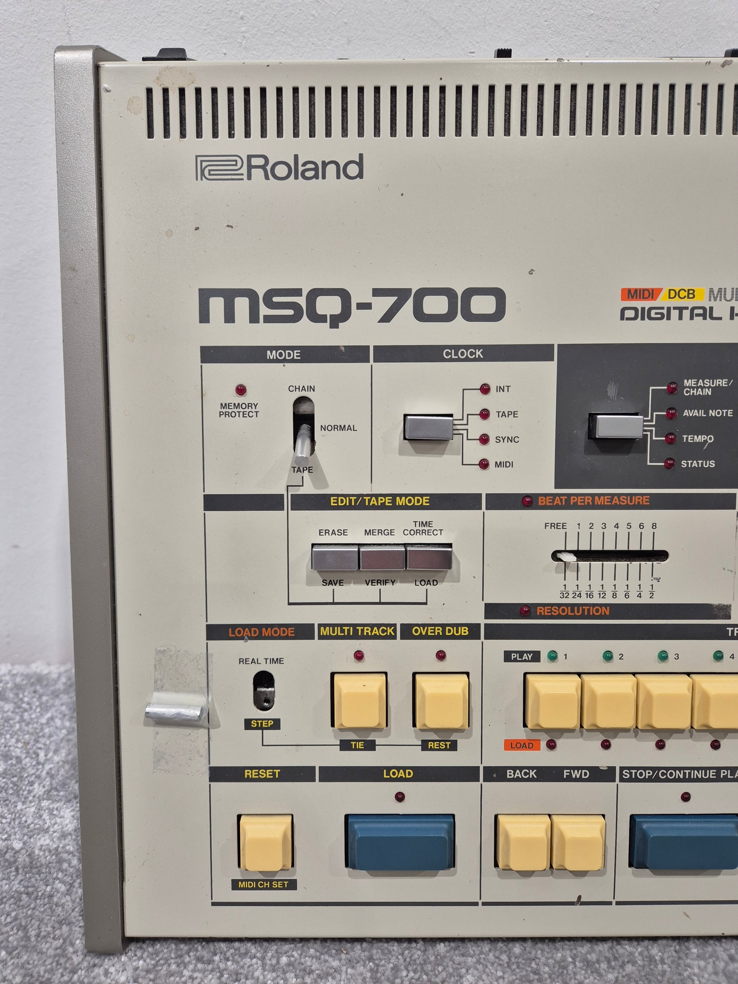 Roland MSQ-700 - Multitrack Digital Keyboard Sequencer (Read Description)