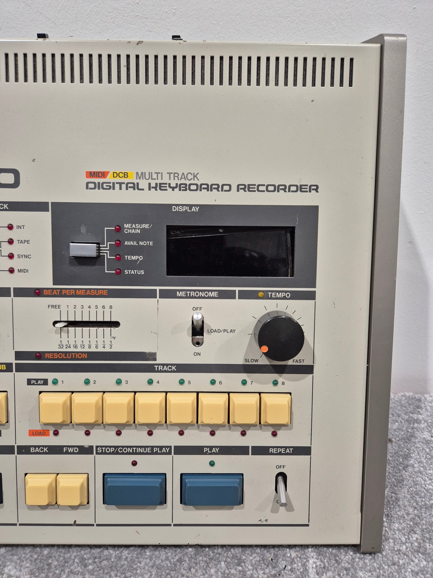 Roland MSQ-700 - Multitrack Digital Keyboard Sequencer (Read Description)