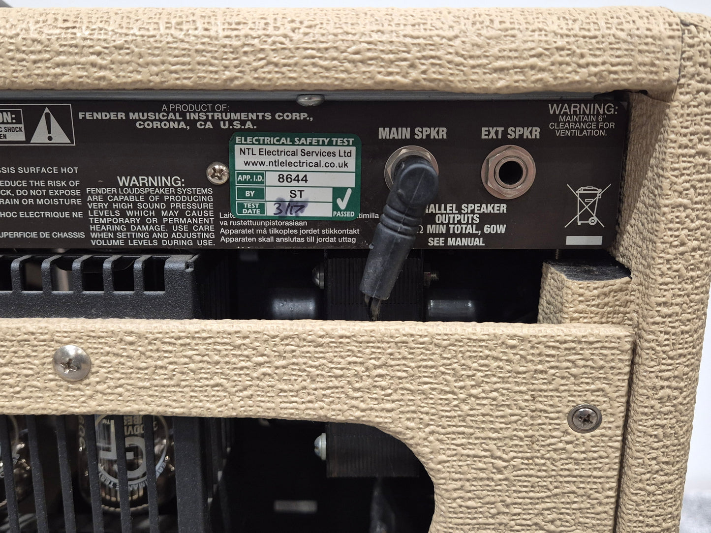 Fender Super Sonic 112 Amplifier - 60 Watts, Tube-Driven - Very Good