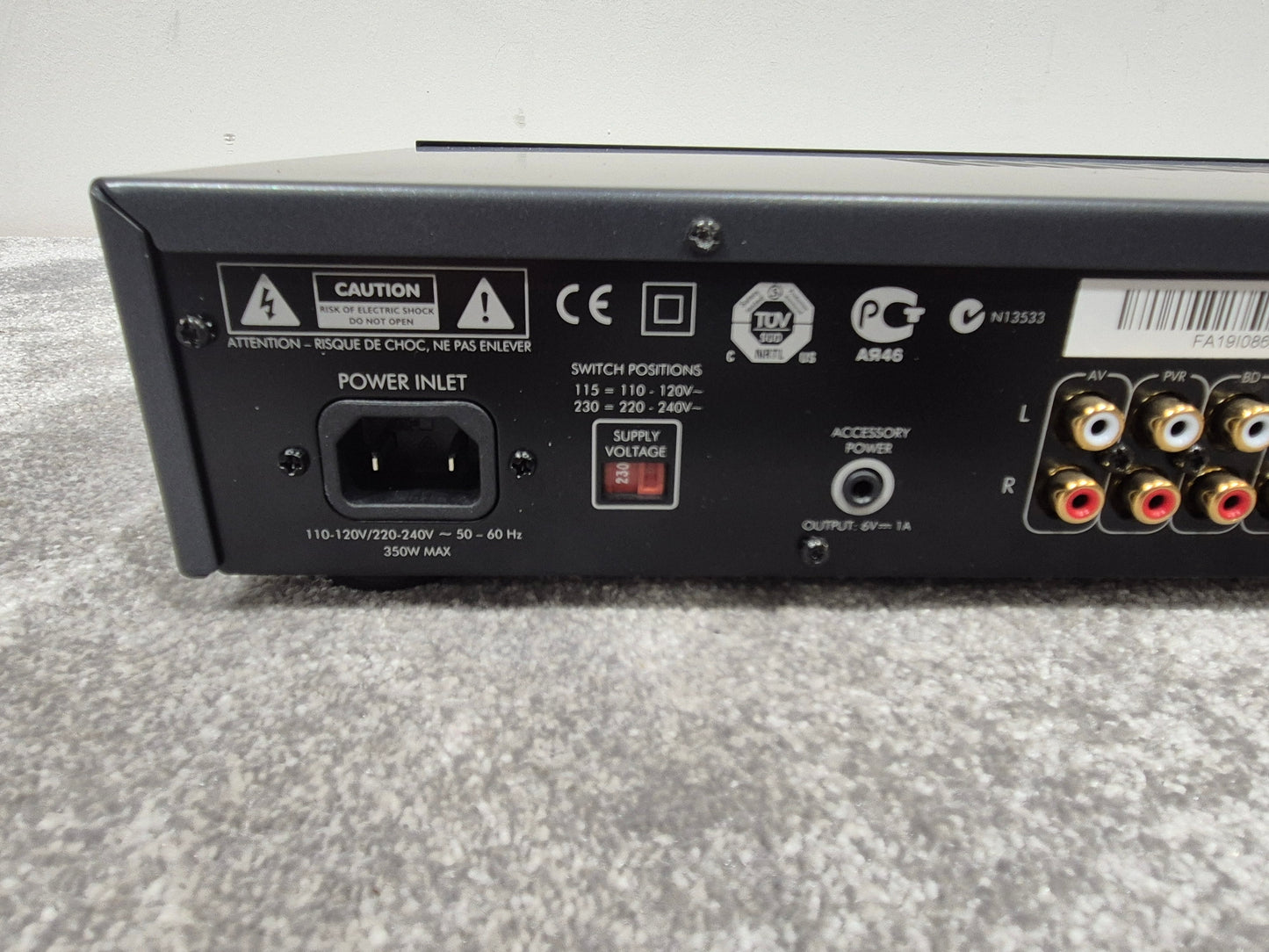 Arcam FMJ A19 - Integrated Amplifier w/ Original Box