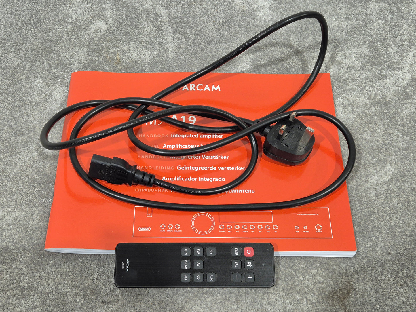 Arcam FMJ A19 - Integrated Amplifier w/ Original Box