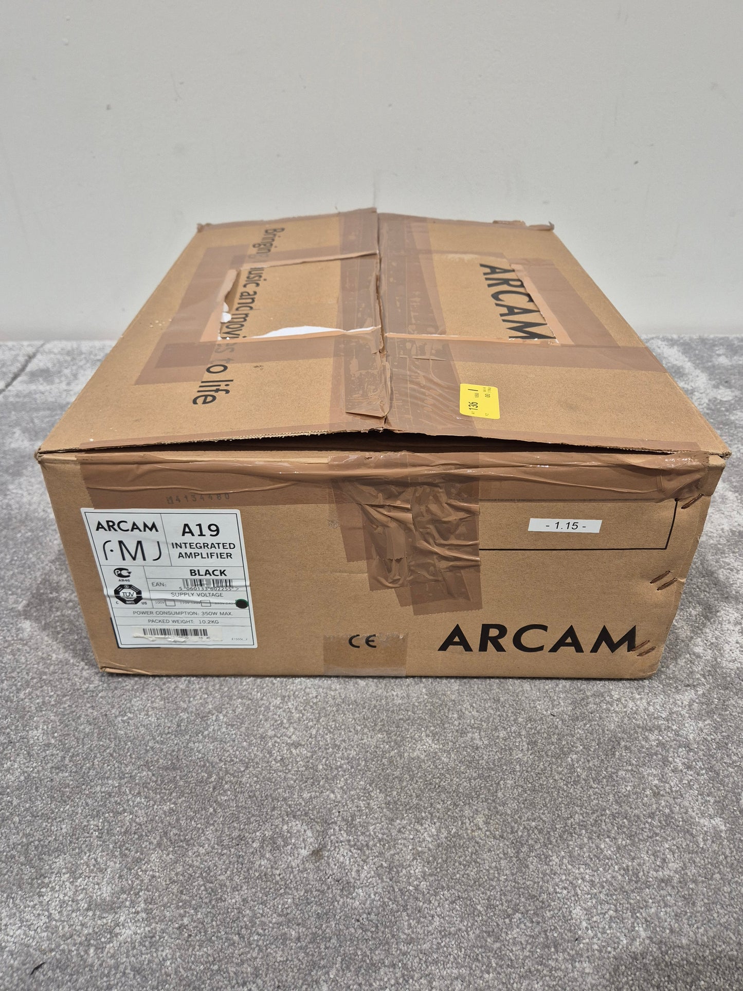Arcam FMJ A19 - Integrated Amplifier w/ Original Box