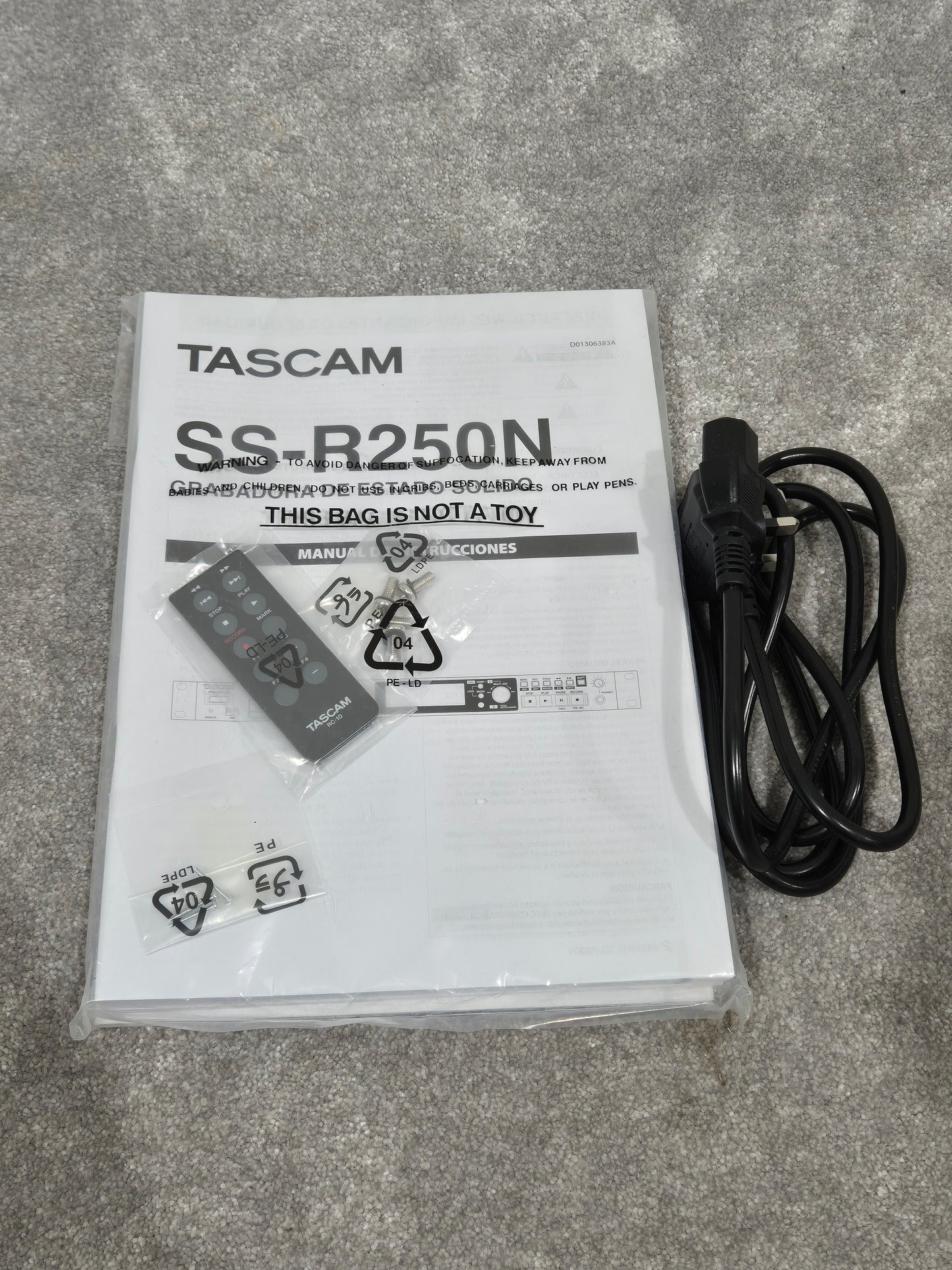 Tascam SS-R250N - Networkable Solid-State Recorder/Player w/ Original Box
