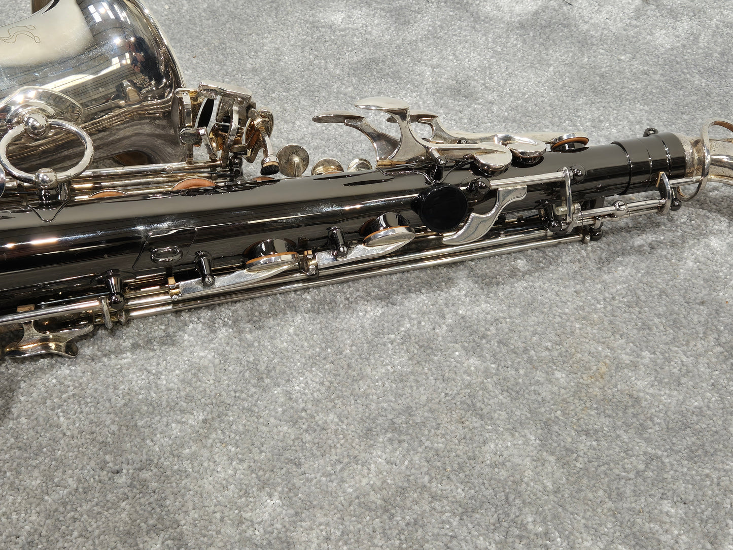 Hanson LX Alto Saxophone - High-Quality Saxophone w/ Hansons Soft Case