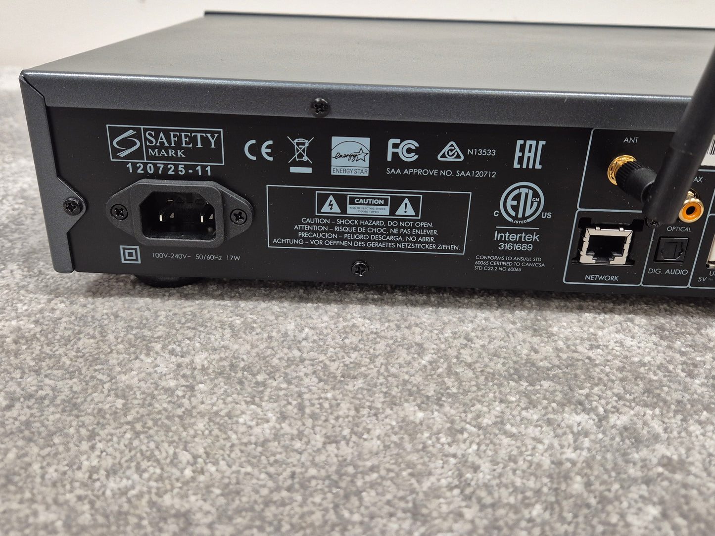 Arcam FMJ CDS27 - High Quality CD/SACD Player w/ Original Box