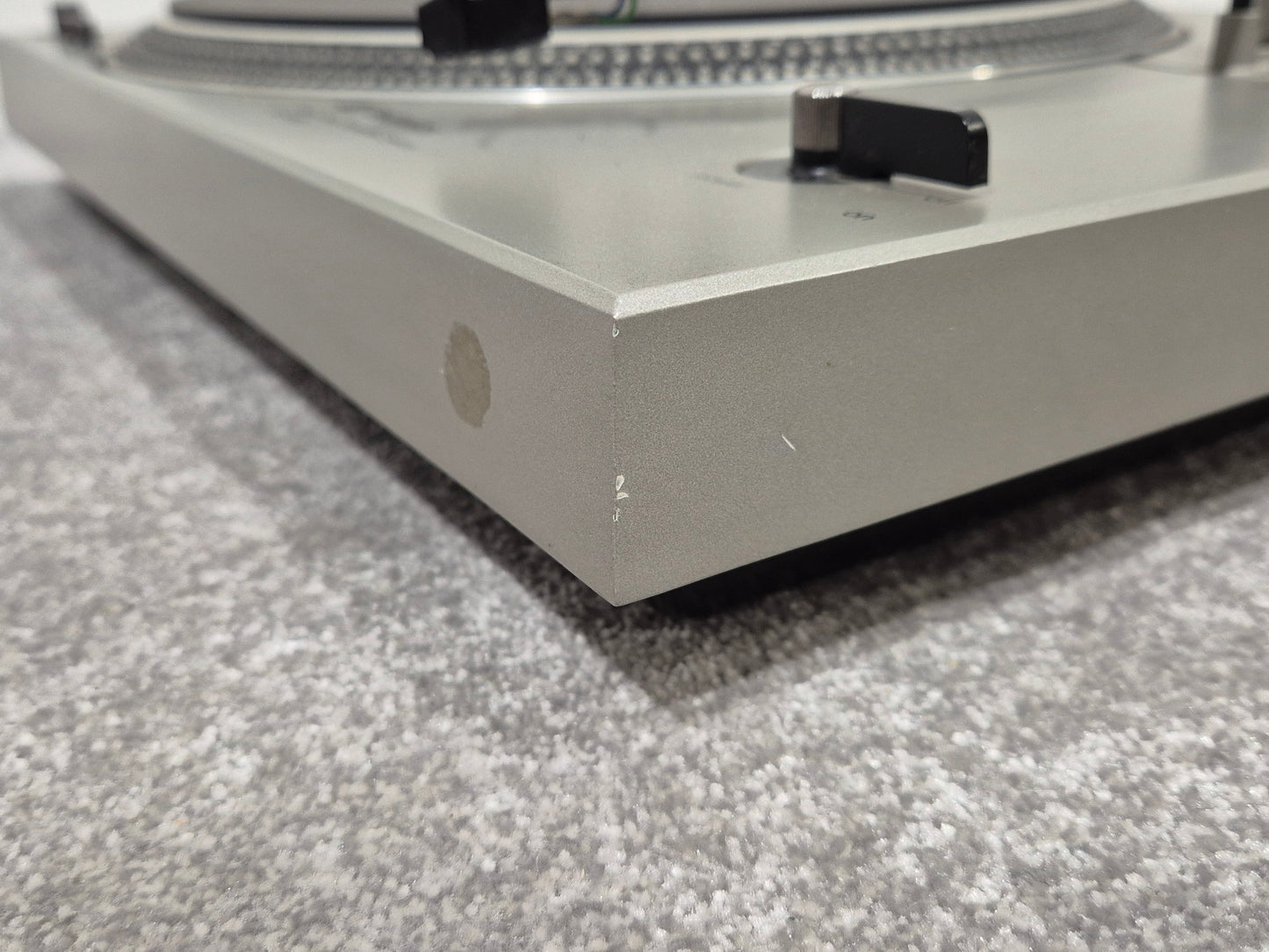 Technics SL 1800 - Direct-Drive Turntable