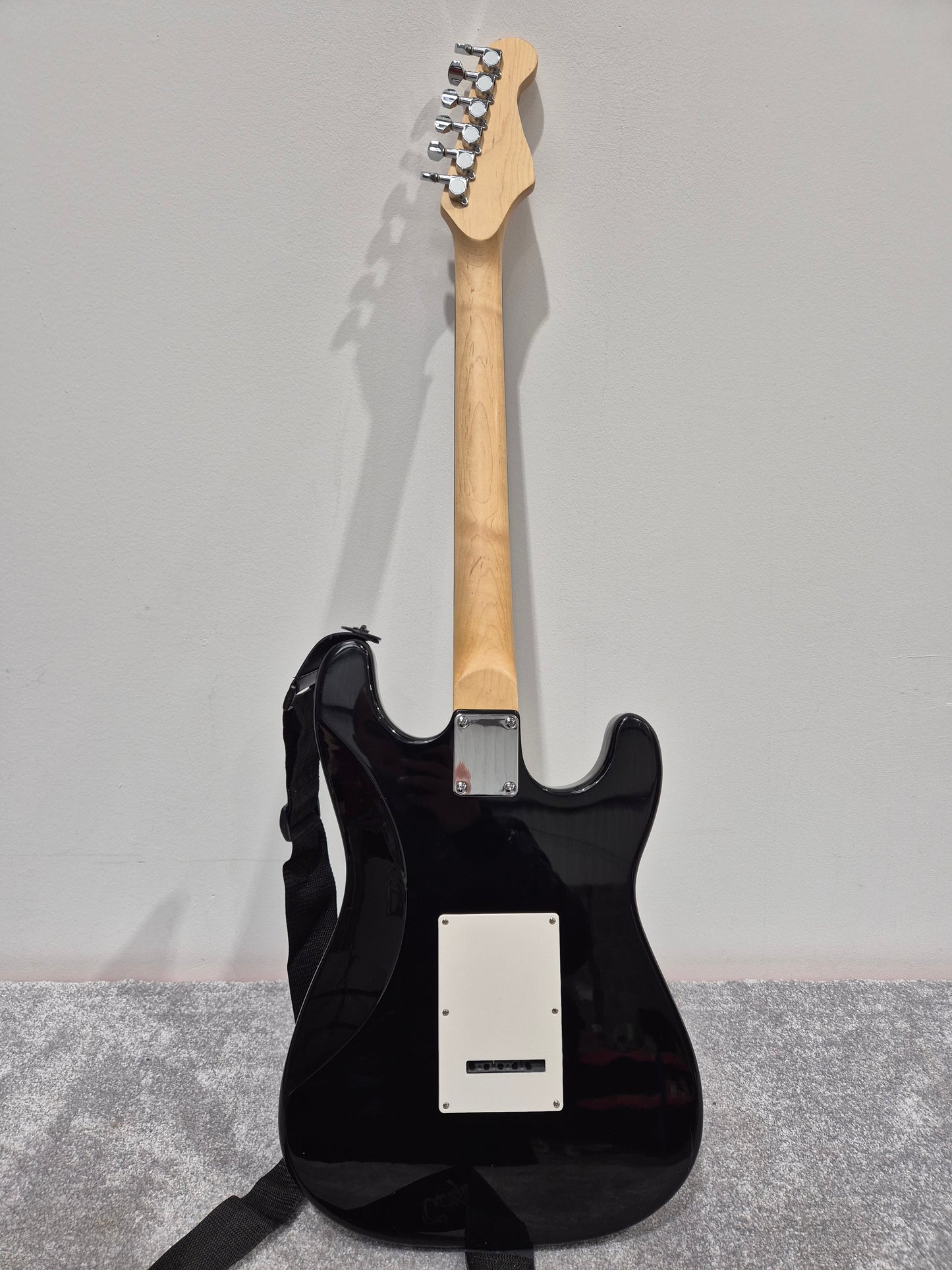 Tanglewood Nevada FST32K - Strat-Style Electric Guitar