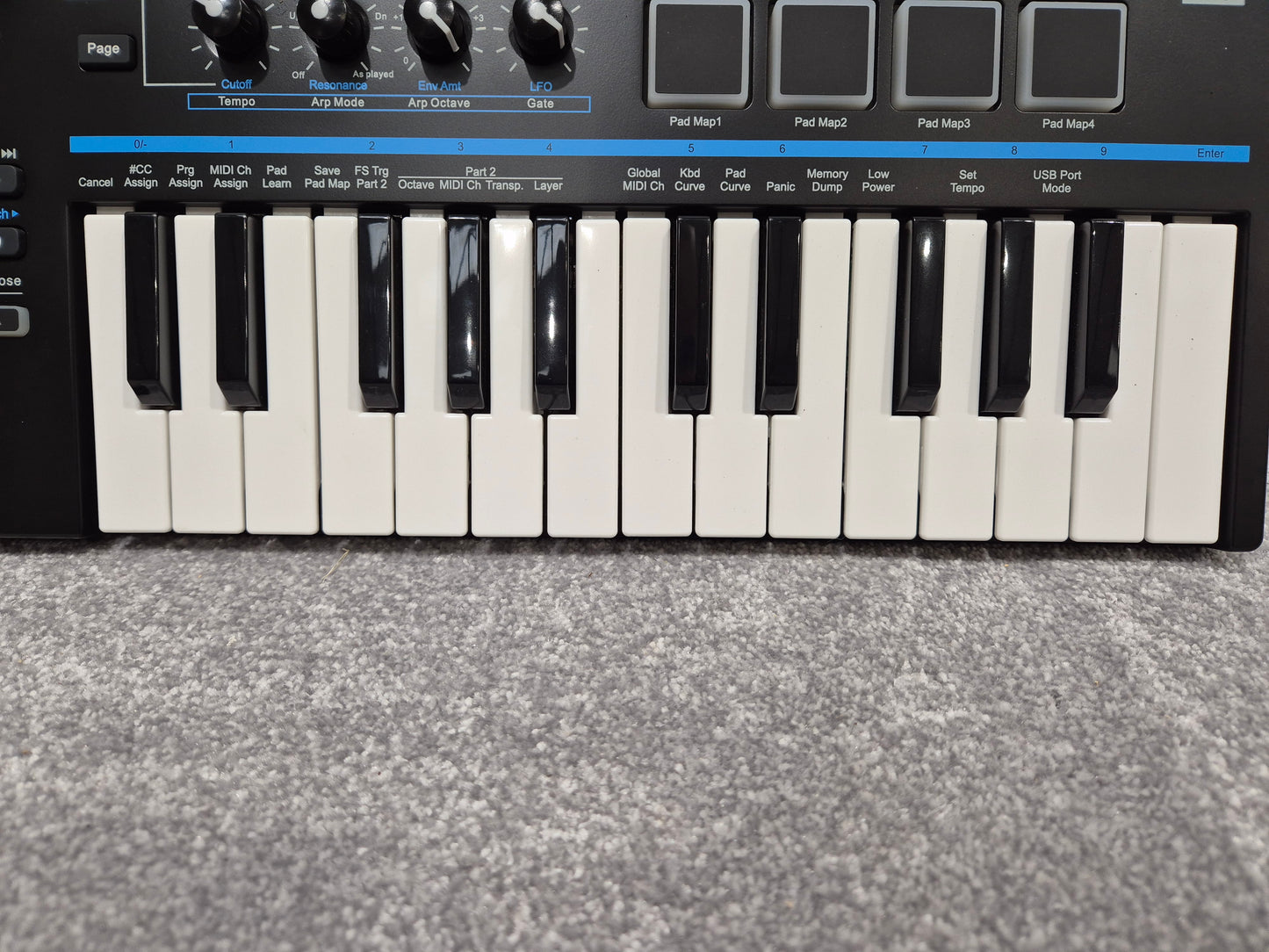 Nektar LX Mini - Compact and Versatile USB MIDI Controller