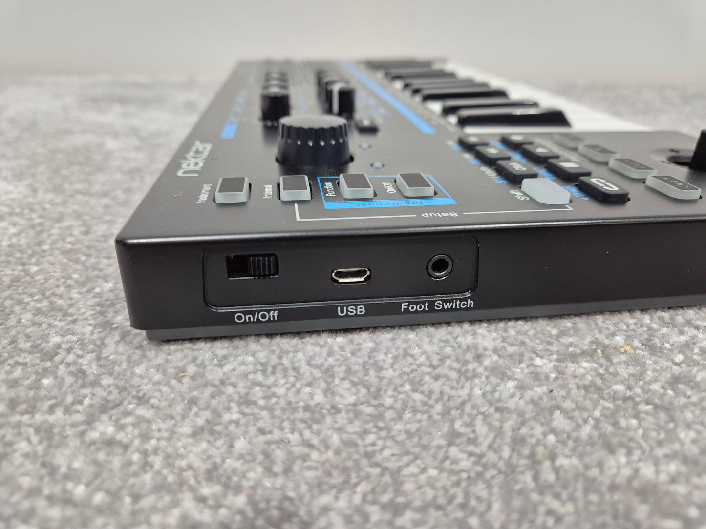 Nektar LX Mini - Compact and Versatile USB MIDI Controller