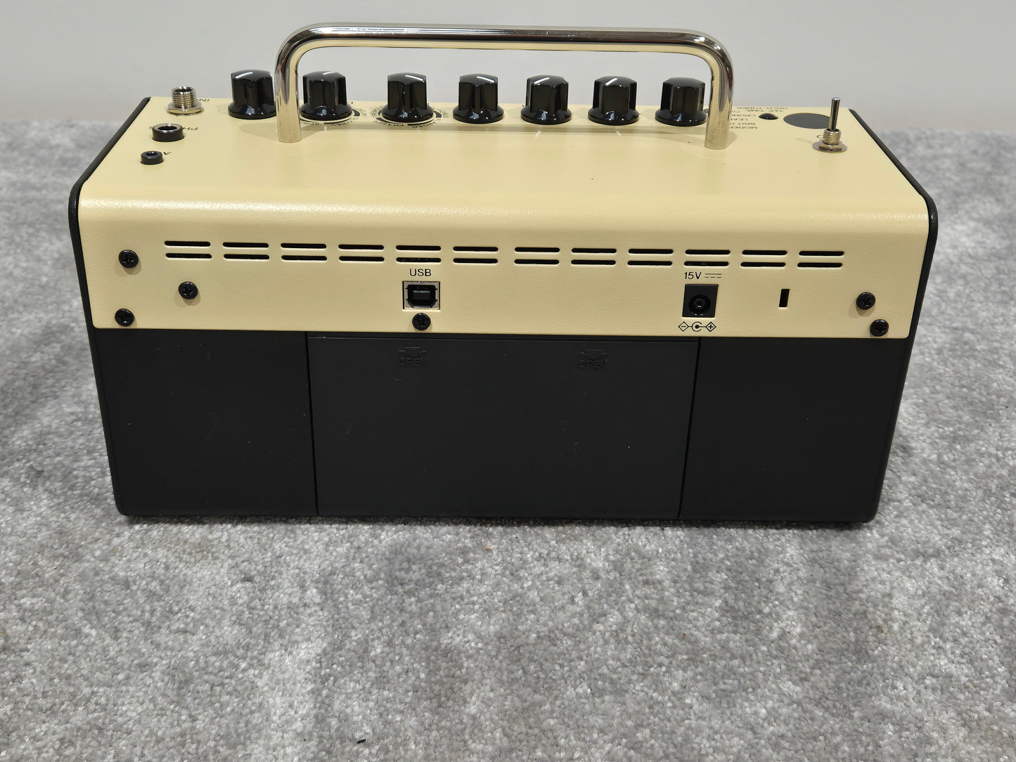 Yamaha THR5 - Modelling Guitar Combo Amplifier