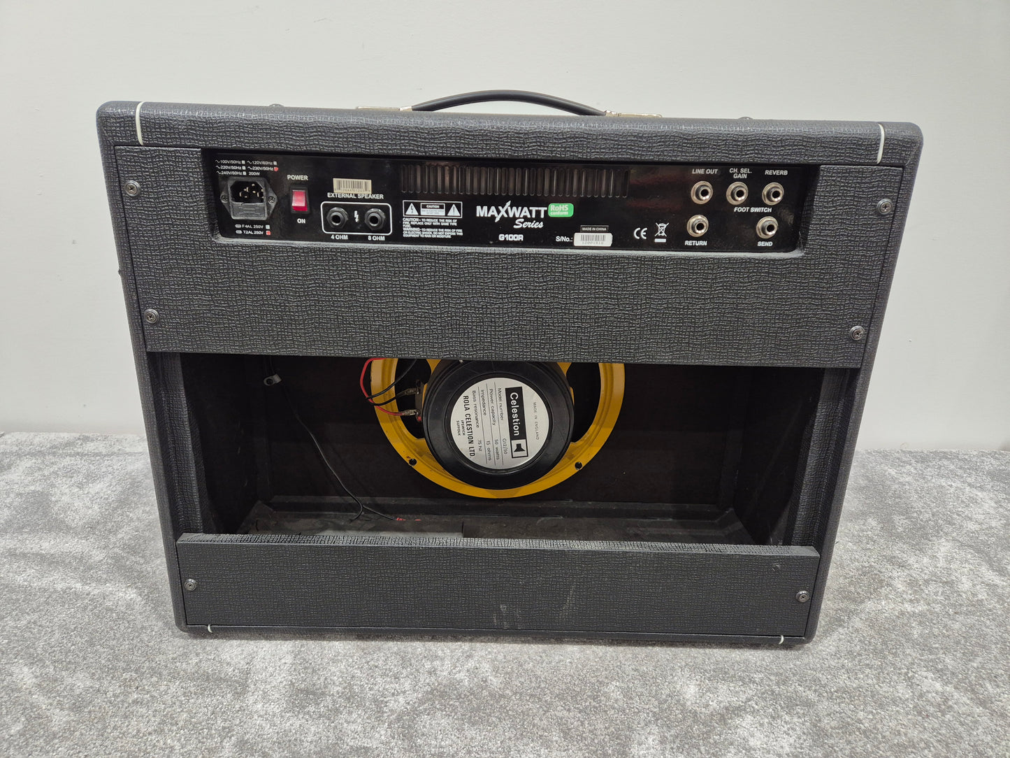HIWATT Maxwatt G100R - Solid-State Combo Amplifier