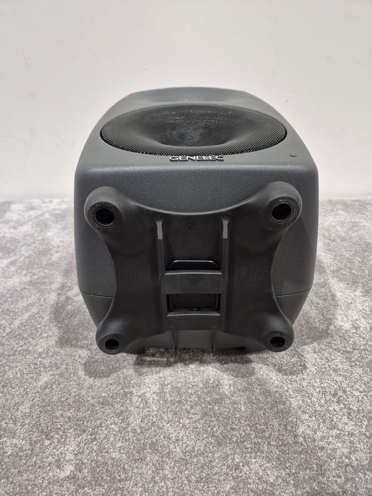 Genelec 8050B - Powerful Wideband Bi-Amplified Monitoring Speaker