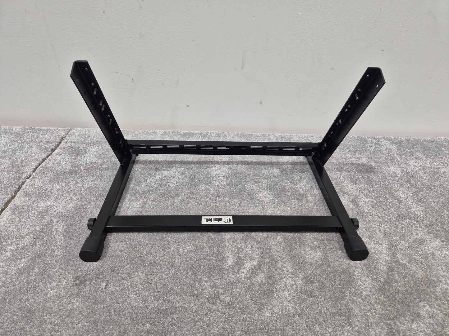 Adam Hall Rack Stand 6U - Desktop Rack Stand