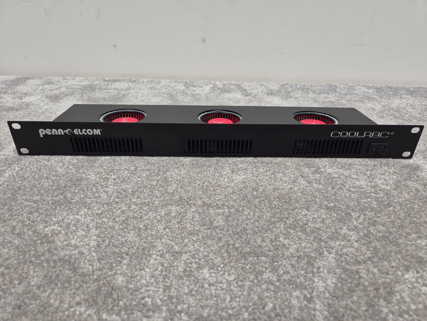 Penn Elcom Coolrac - 1U Hot Air Extraction Unit