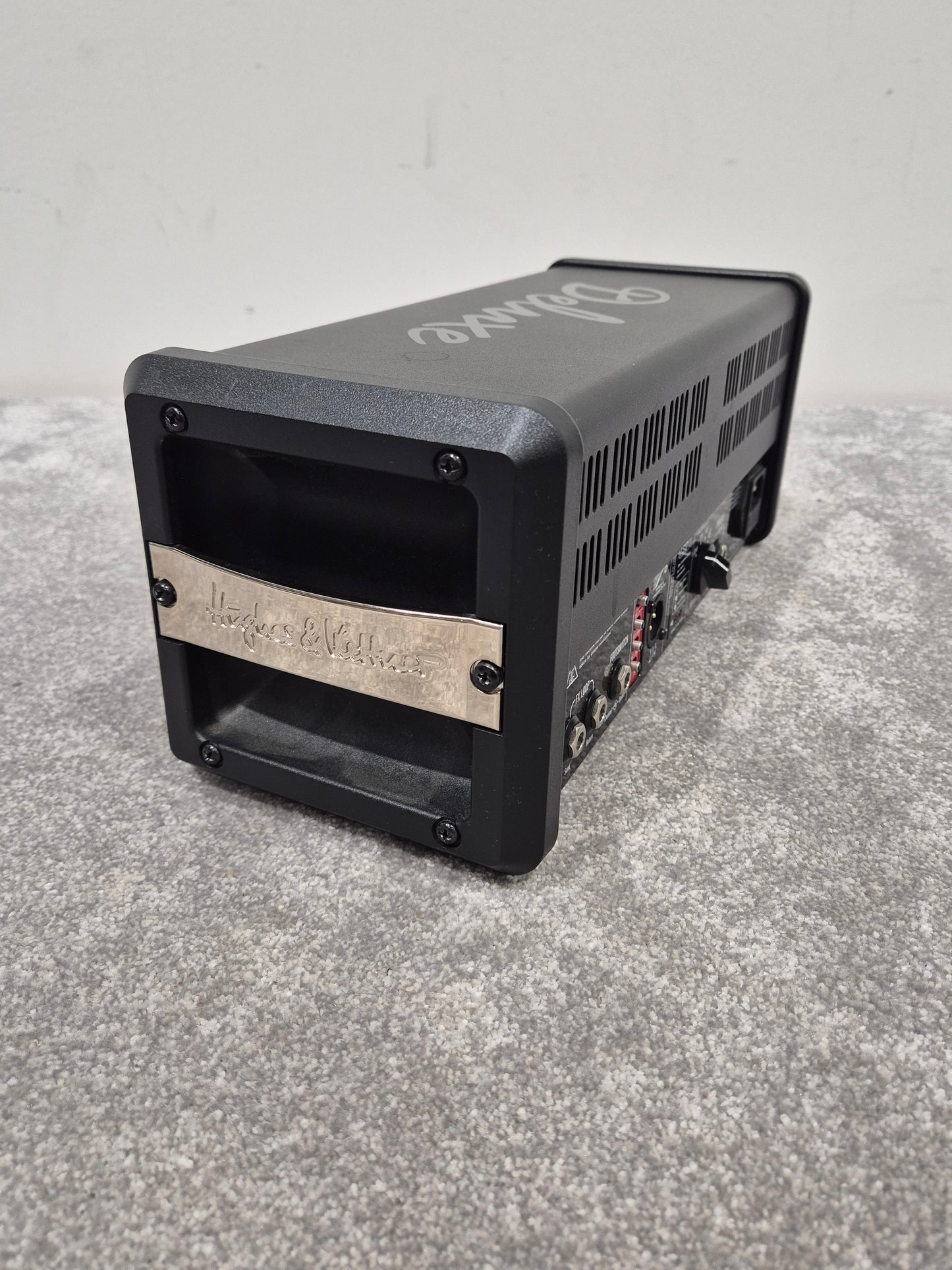 Hughes & Kettner Tubemeister 20 Guitar Amp w/ FS-2 Footswitch and TM112 Speaker Cab