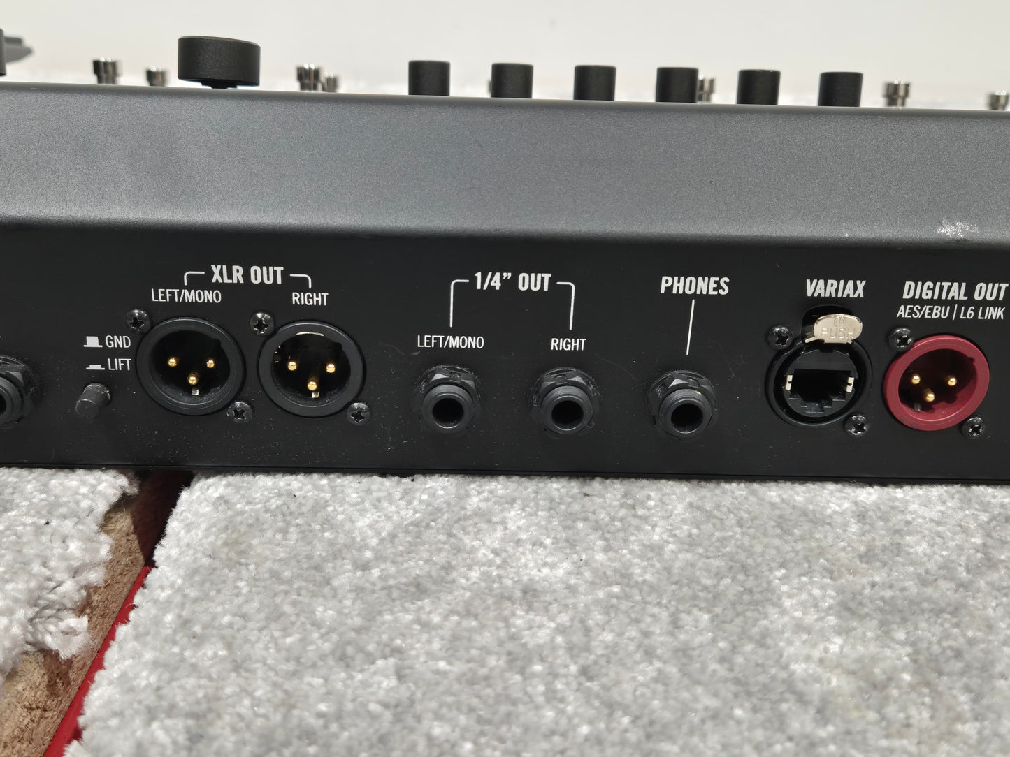 Line 6 Helix LT - Guitar Amp Modeller and Multi-Effects Processor