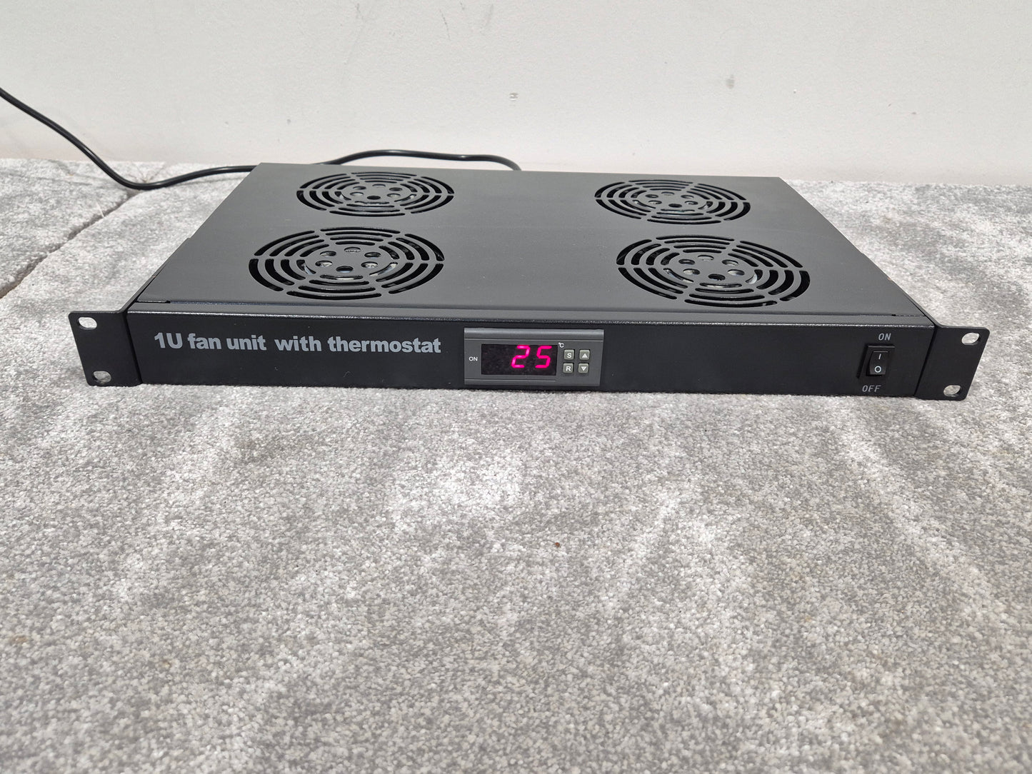 1U Fan Unit Thermostat - 4 Way Digital Mount Fan Tray